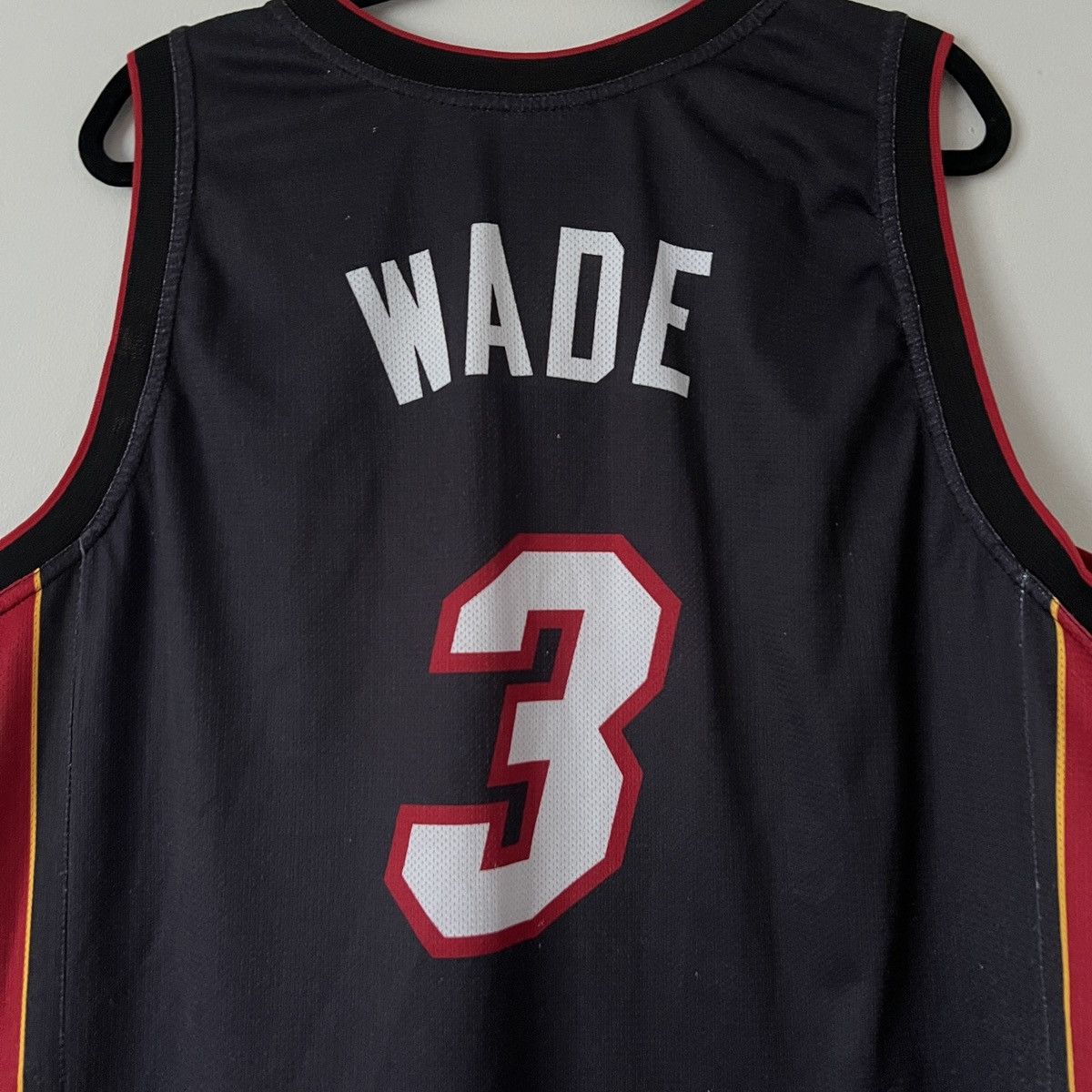 Champion Vintage Champion NBA Miami Heat Jersey Dwayne Wade XXXL Size US XXL / EU 58 / 5 - 7 Thumbnail