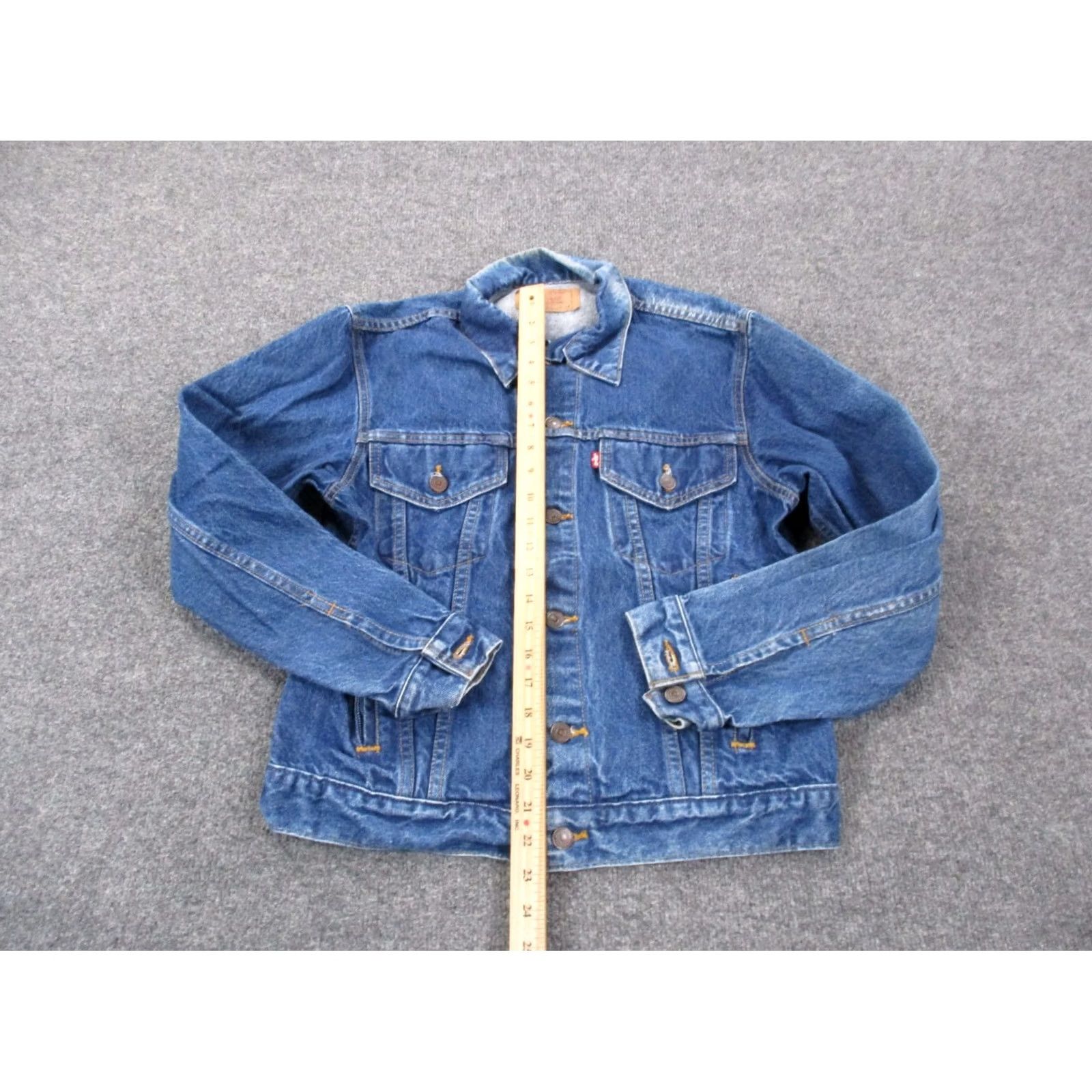 Levi's VINTAGE Levi's Jacket Mens 40 Blue Denim Trucker 70506 Red Tab 90s USA Denim Jacket Mens 40 Blue Size US 40 / EU 56 - 3 Thumbnail