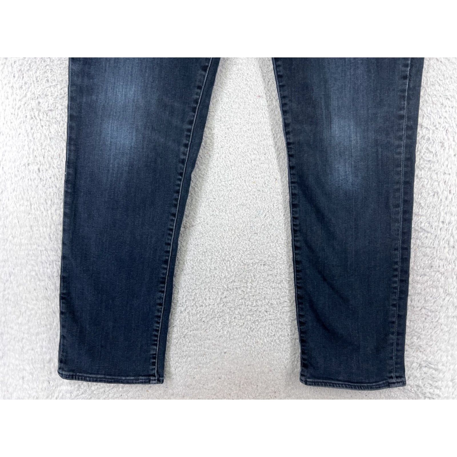 Levi's Levi's Jeans 511 Denim Blue Dark Wash 38 Regular Slim Zip Fly 5-Pocket Mens Size US 38 / EU 54 - 2 Thumbnail