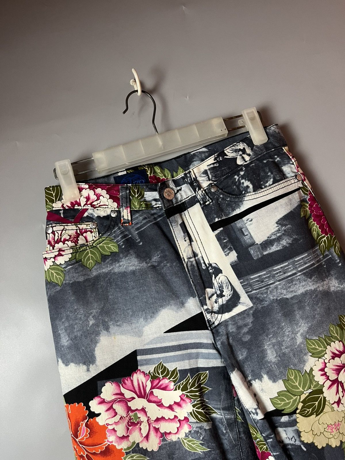 Kenzo Kenzo archived Graphic print trouser Size 26" / US 2 / IT 38 - 5 Thumbnail