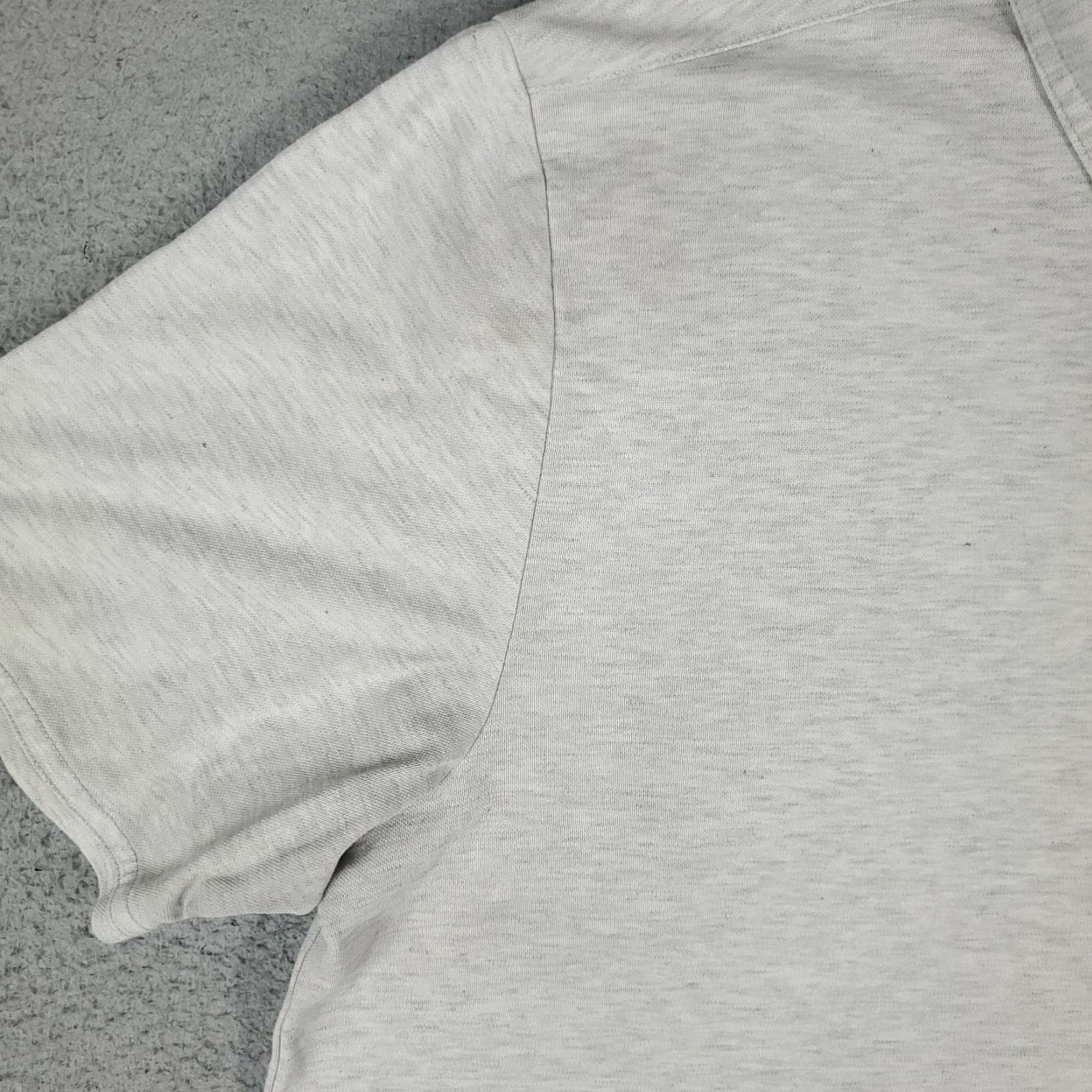 TravisMathew Travis Mathew Golf Gray Short Sleeve Polo Shirt Size Large Casual Mens Stained Size US L / EU 52-54 / 3 - 3 Thumbnail