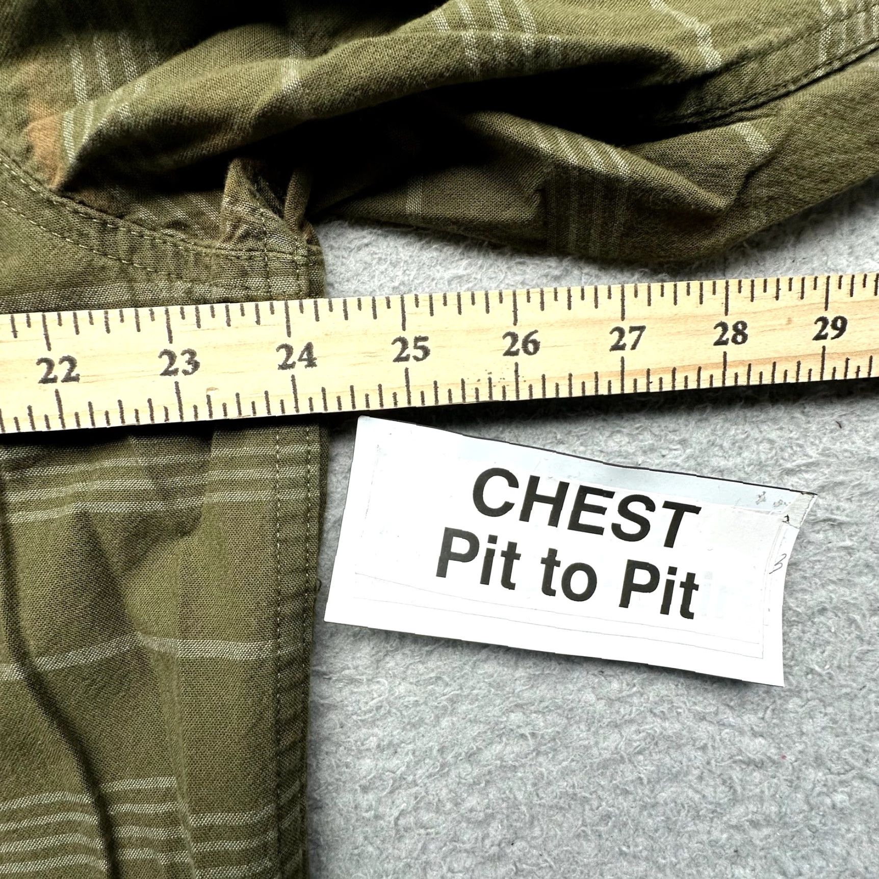 Carhartt Carhartt Button-Up Shirt Plaid Long Sleeve Men Large Green Loose Fit 100% Cotton Pocketed Workwear Size US L / EU 52-54 / 3 - 3 Thumbnail