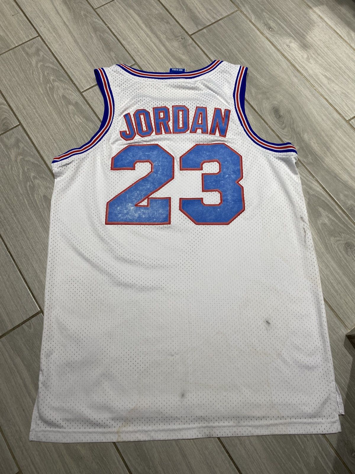 Champion NBA Space Jam Tune Squad Basketball Champion Jordan #23 rare Size US M / EU 48-50 / 2 - 2 Thumbnail