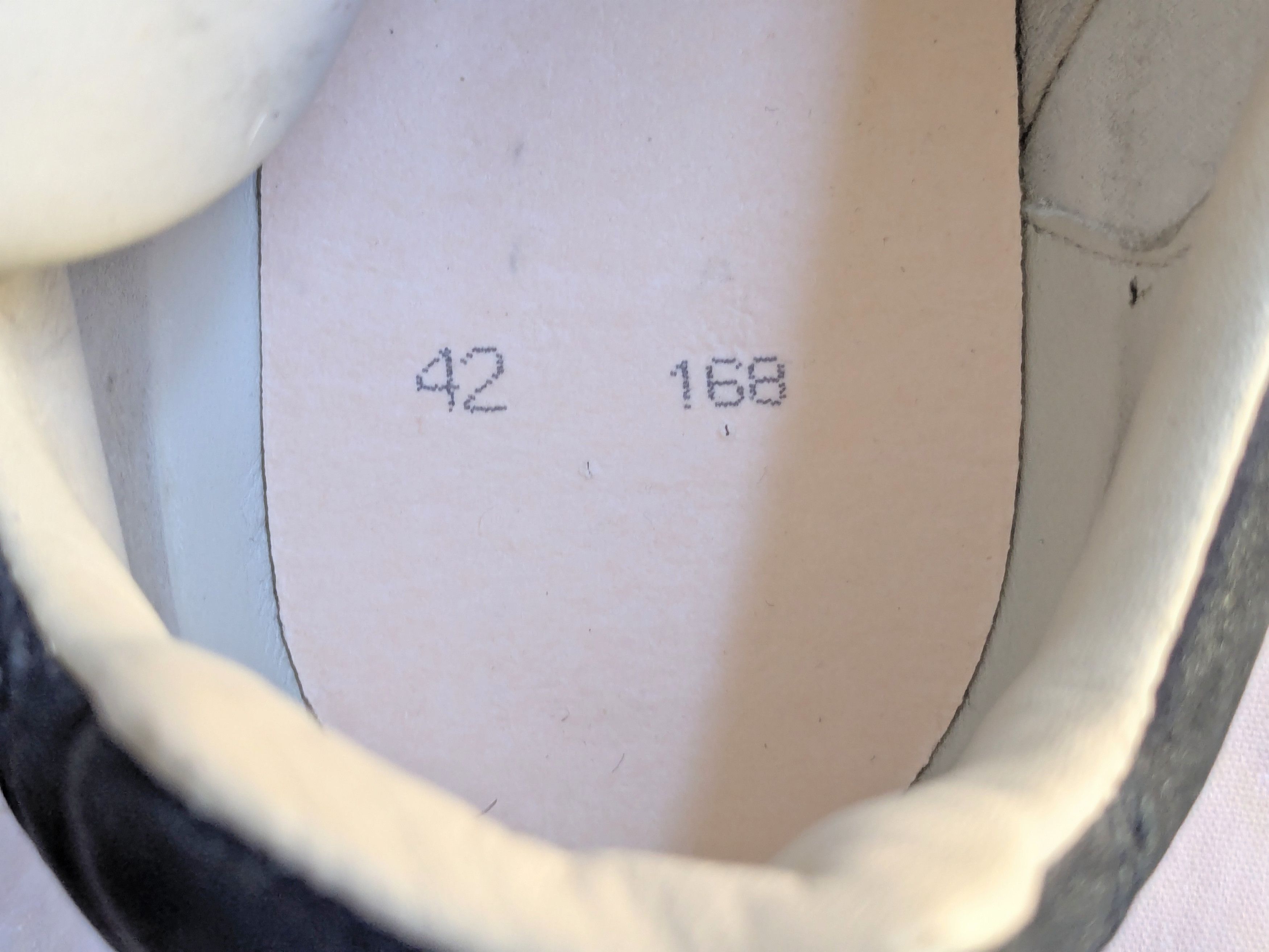Maison Margiela Maison Margiela GAT Replica Black Paint Splatter 9 42 Low Size US 9 / EU 42 - 12 Thumbnail
