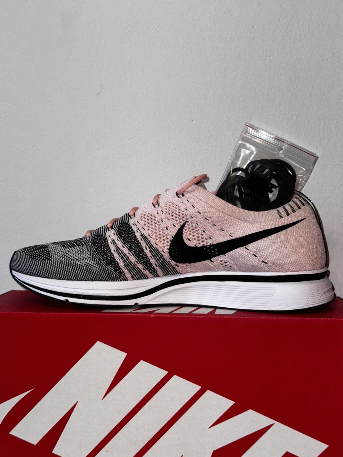 Nike Nike Trainer “Sunset Tint” 44.5 EU / 10.5 US – NEW+ BOX Size US 10.5 / EU 43-44 - 3 Thumbnail