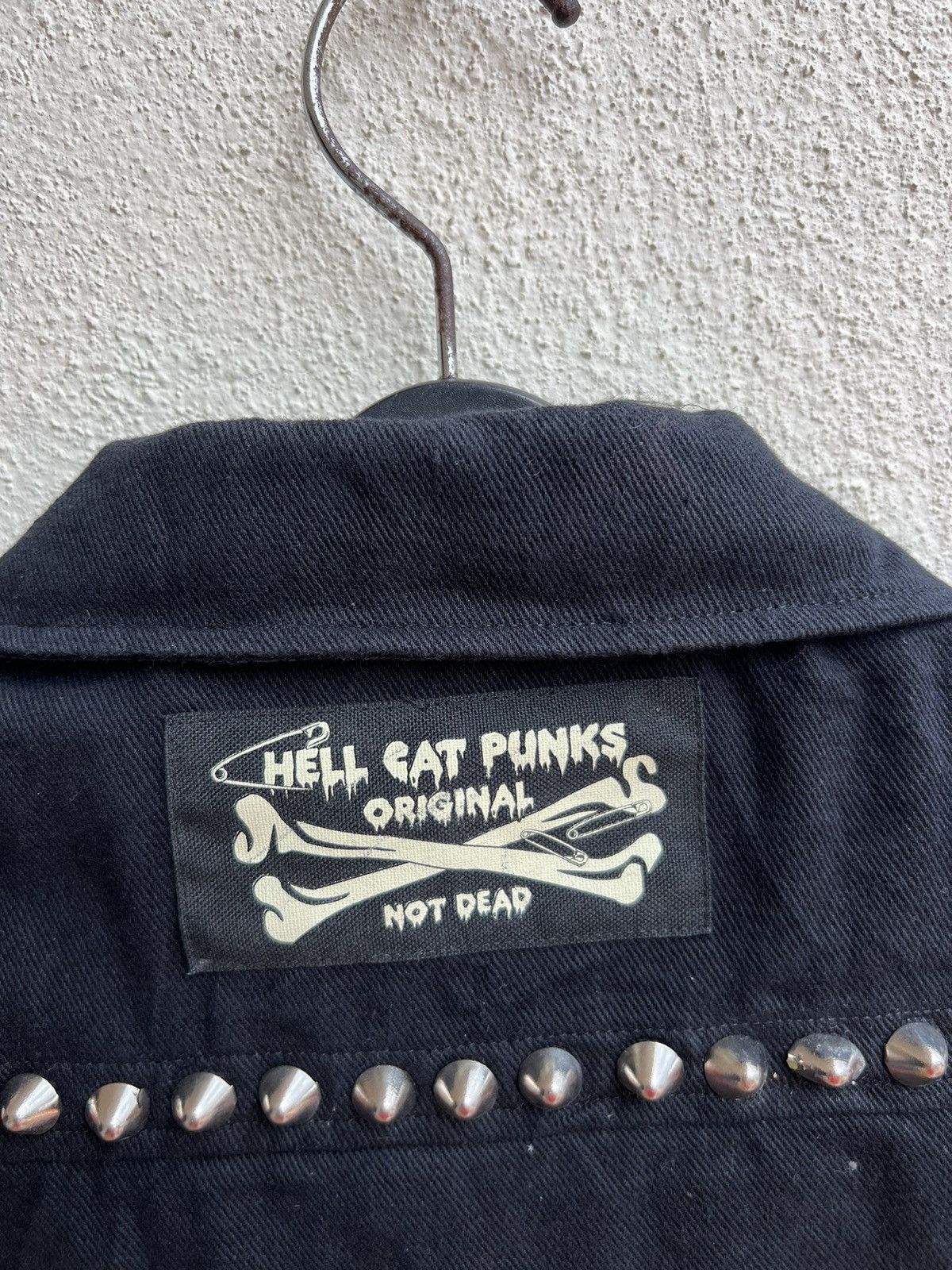 Vintage Vintage Japan Hell Cat Punks Not Dead Spike Vest Denim Size US XS / EU 42 / 0 - 12 Thumbnail