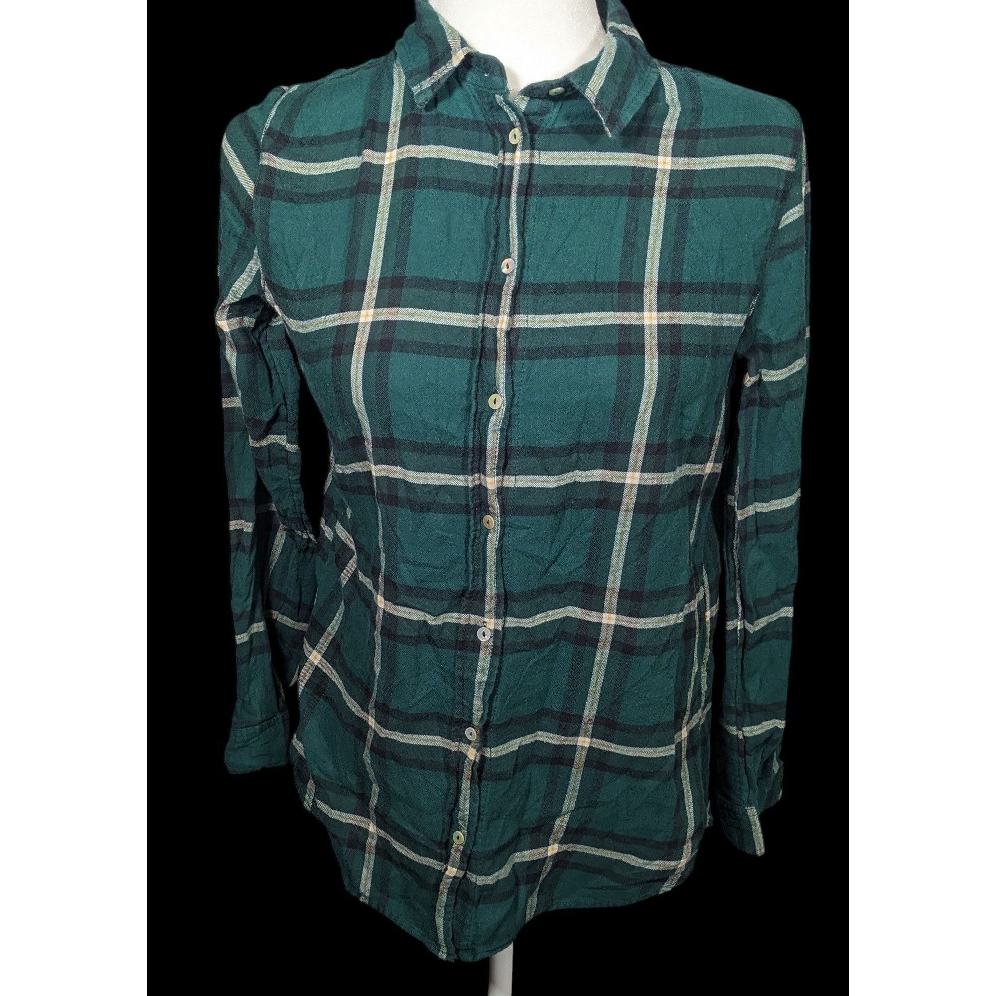 H&M H&M Green And White Plaid Button Down Long Sleeve Top Size S / US 4 / IT 40 - 1 Thumbnail