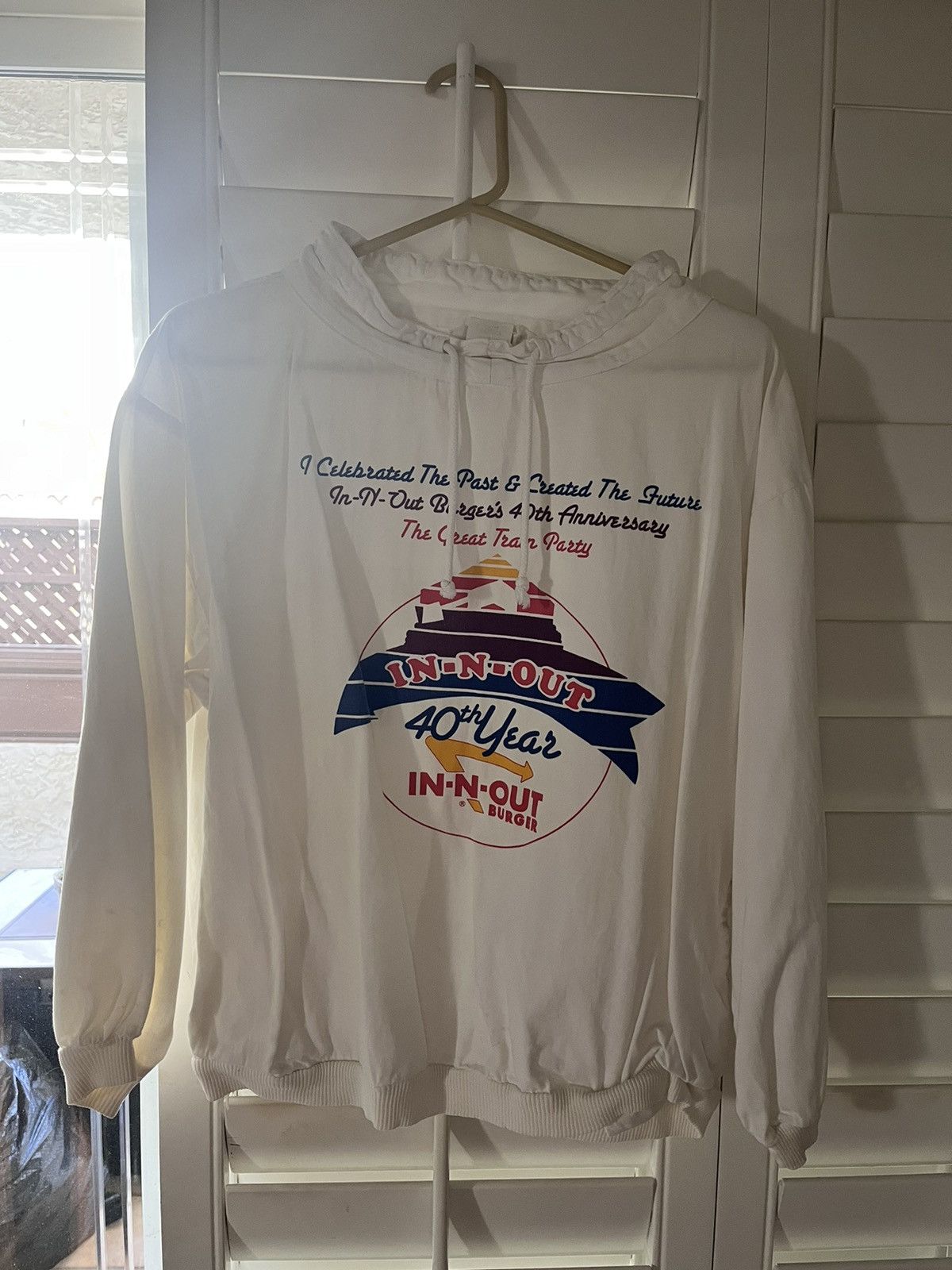 Vintage Vintage 1988 IN-N-OUT Jacket Size US S / EU 44-46 / 1 - 1 Thumbnail