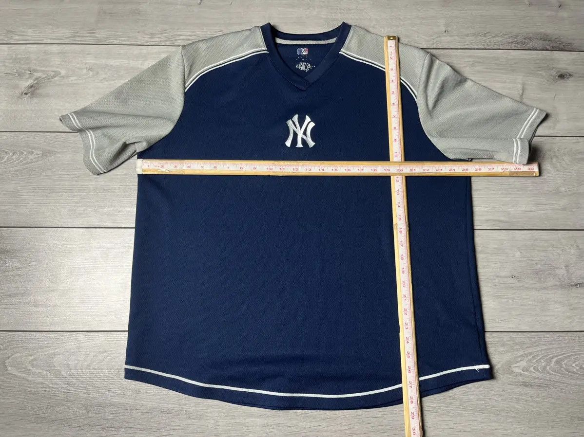 MLB New York Yankees jersey box logo size XLarge Size US XL / EU 56 / 4 - 5 Thumbnail