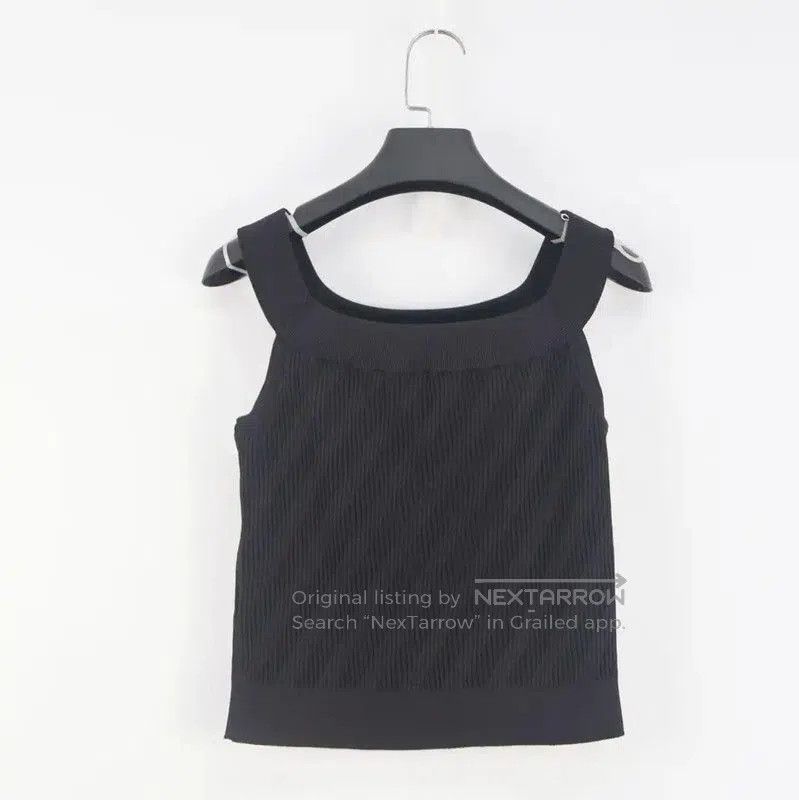Chanel Summer Black Women's Short T-Shirt .
