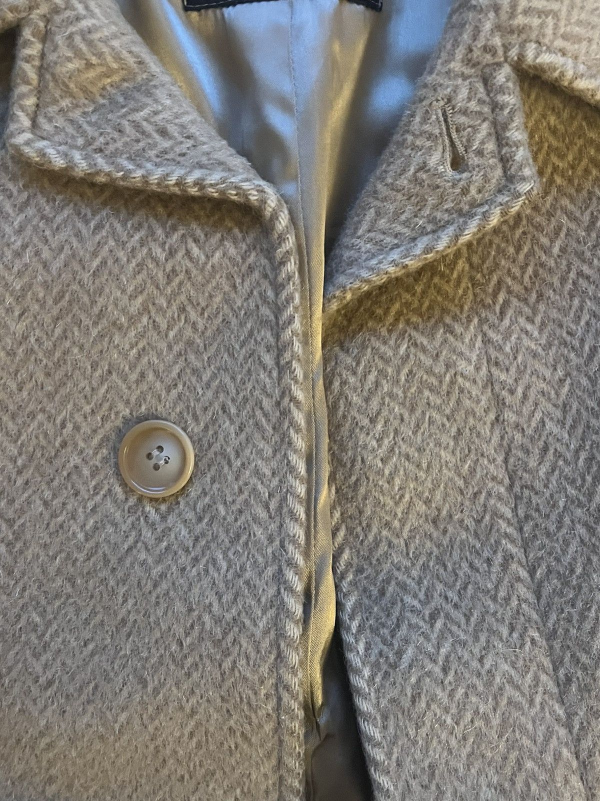 Vintage Beige Balmacaan Tweed Herringbone Overcoat Size US M / EU 48-50 / 2 - 4 Thumbnail