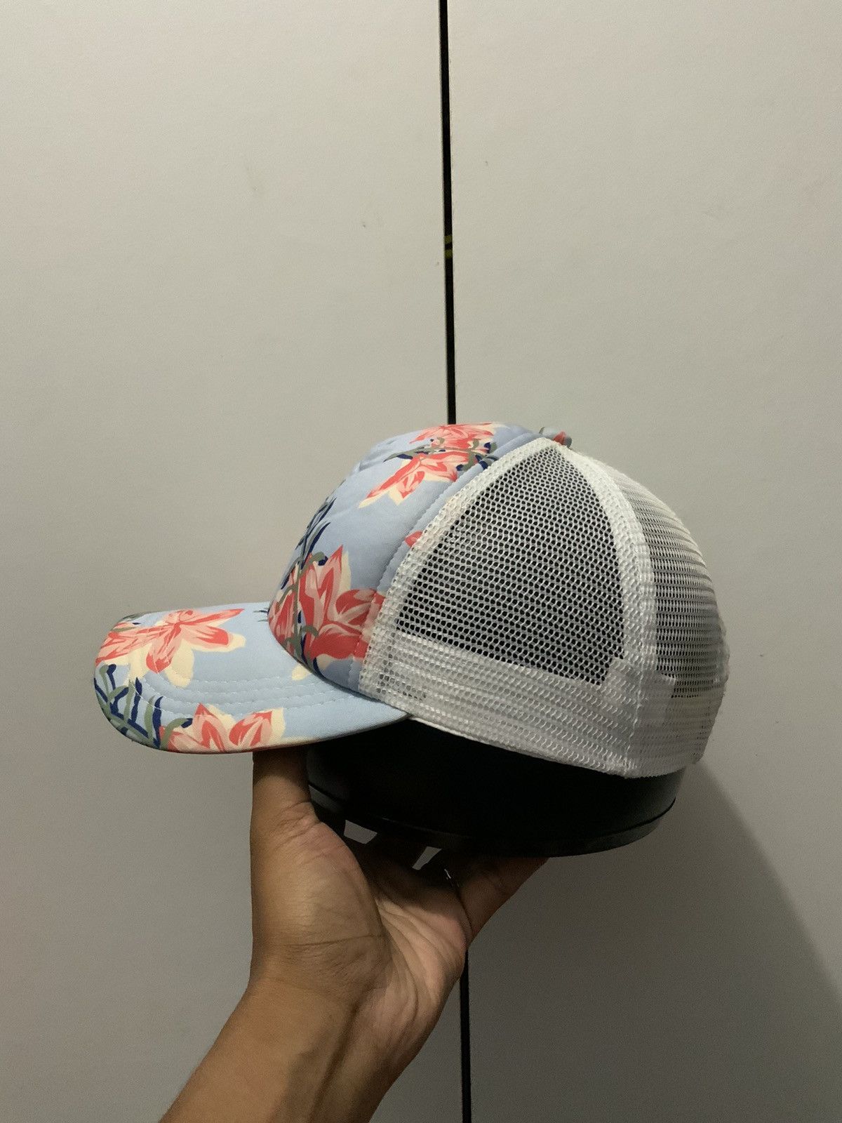 Hat Club Flower Art Trucker Hat Size ONE SIZE - 2 Thumbnail