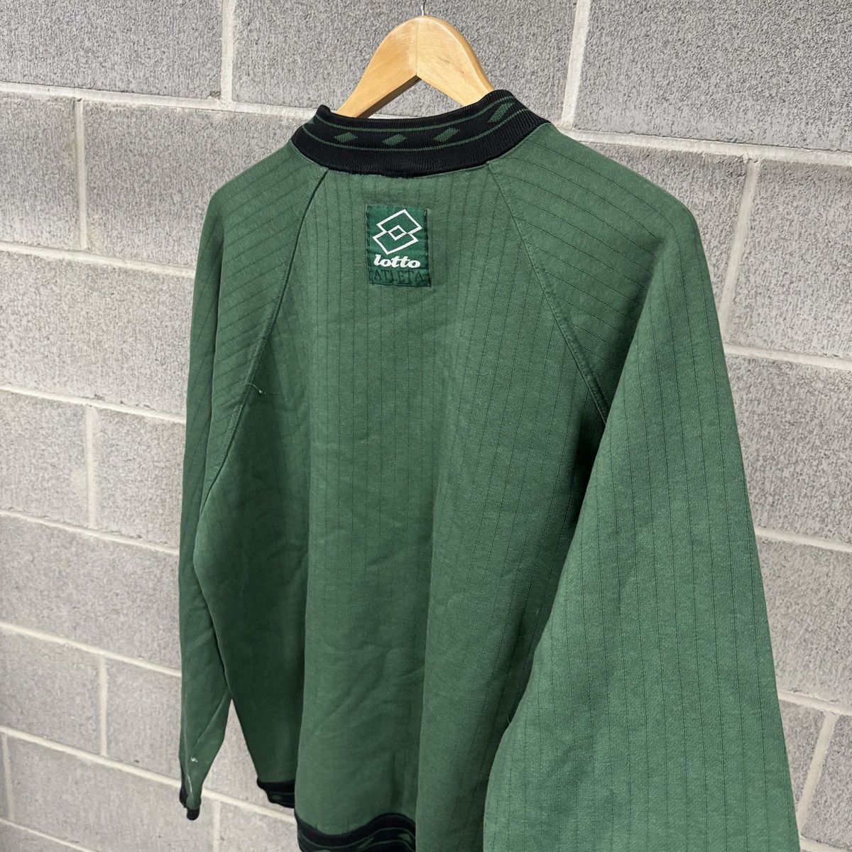 Vintage Vintage 90s Lotto Sport Embroidered Crewneck Soccer Italy Size US XL / EU 56 / 4 - 5 Thumbnail