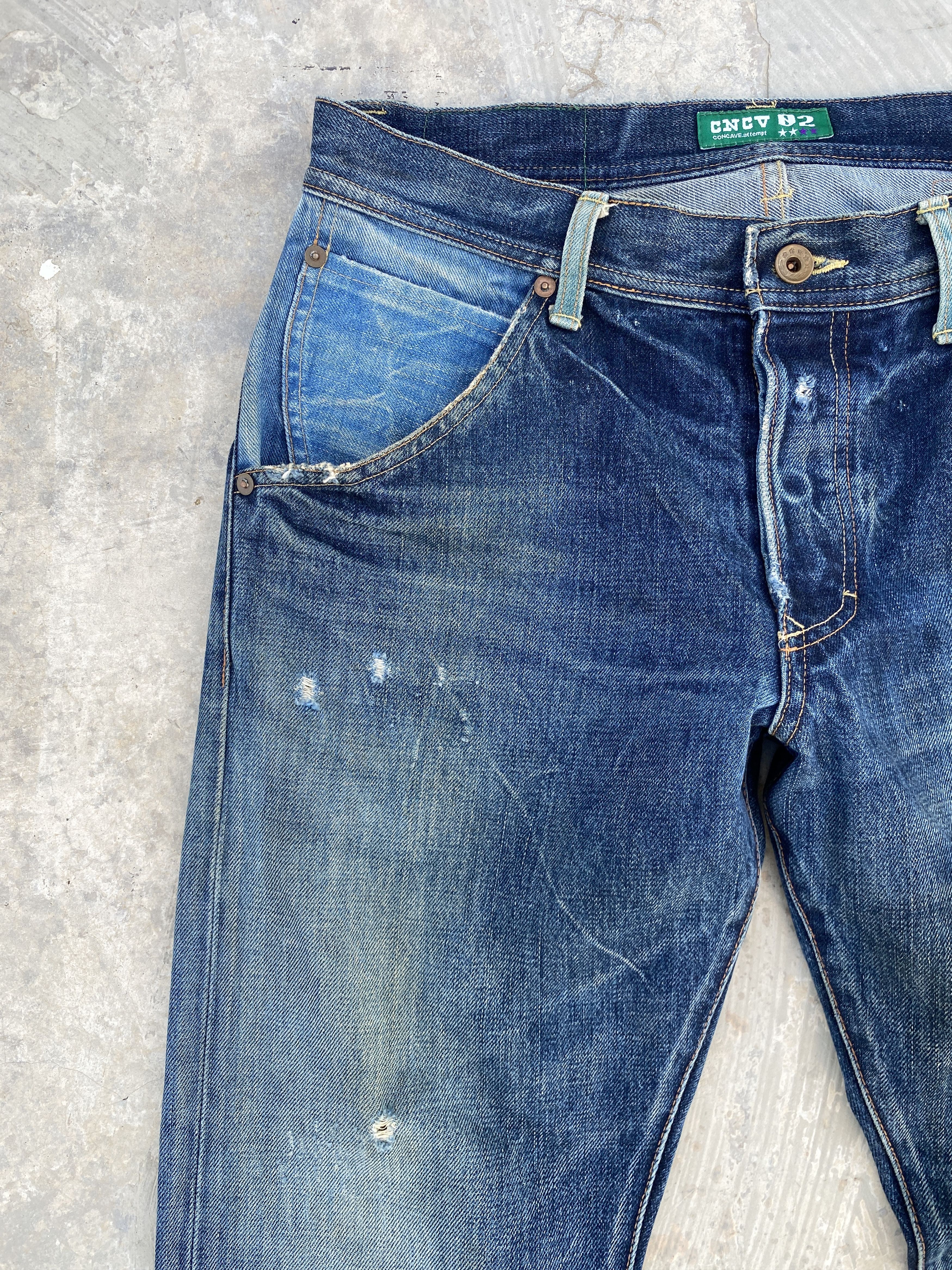 Japanese Brand Concave Attempt Distressed Jeans Size US 32 / EU 48 - 2 Thumbnail