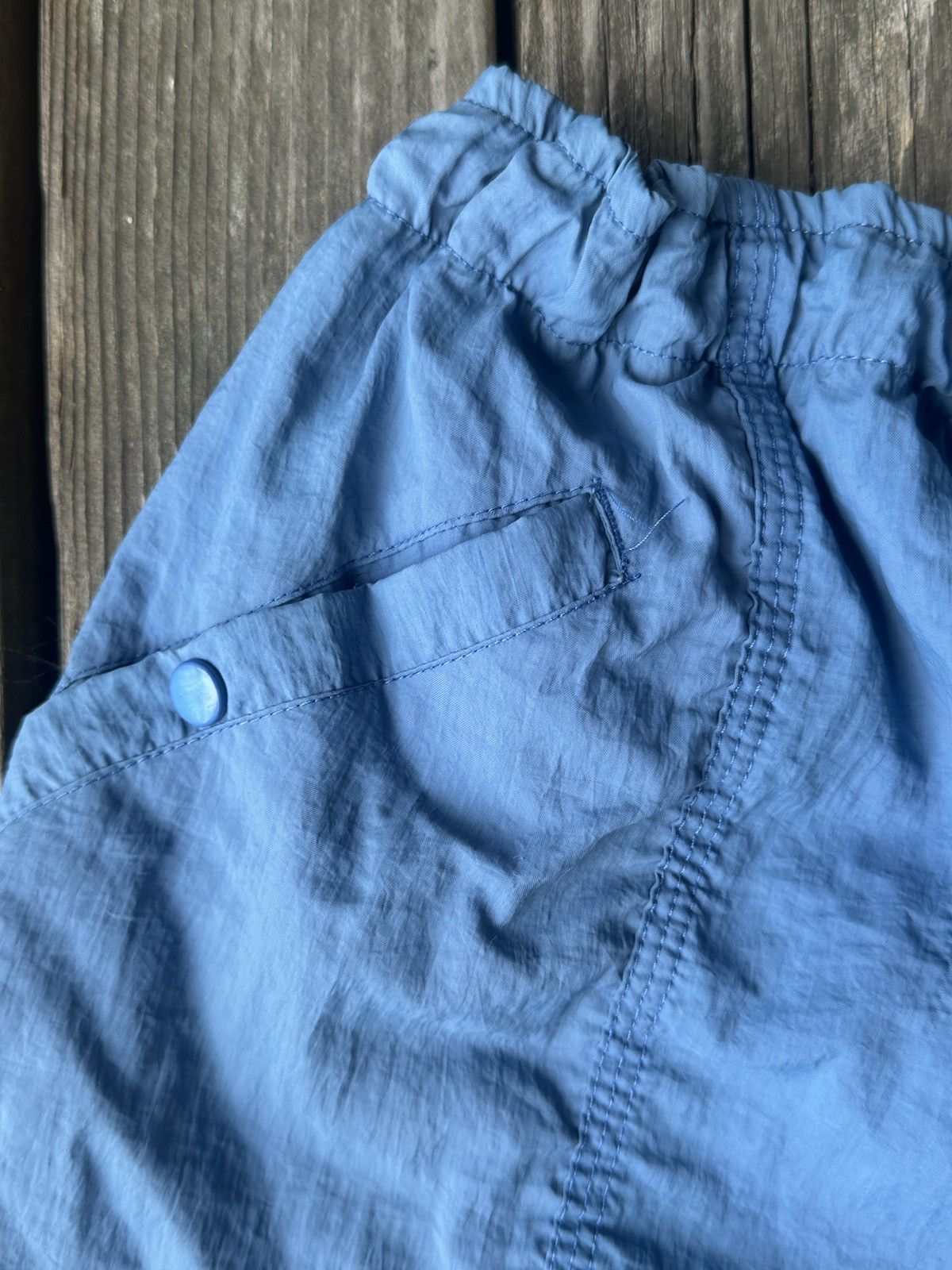 Nike Vintage Nike ACG Blue Shorts Size Large Size US 32 / EU 48 - 3 Thumbnail