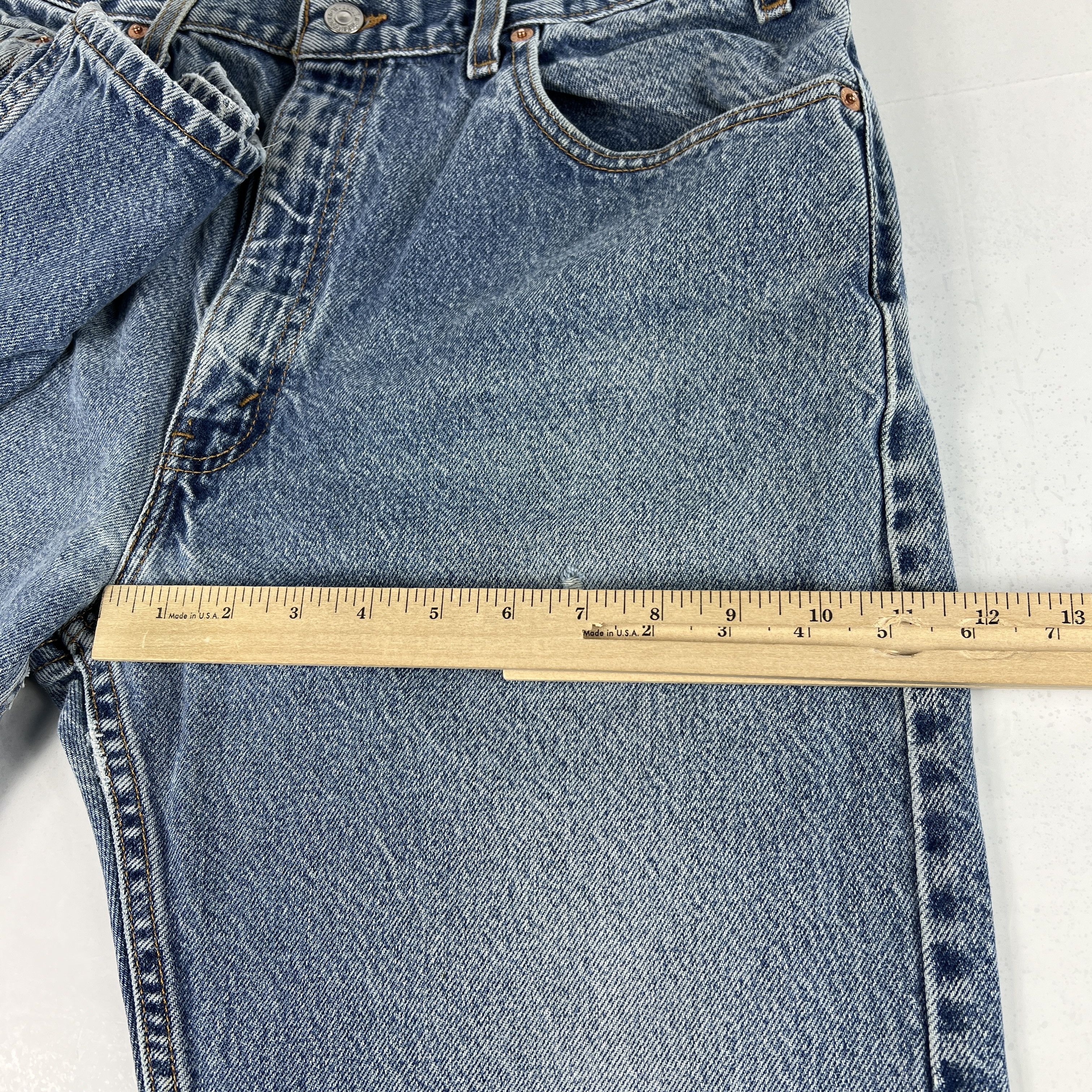 VTG Levi's Jeans 505 Straight Blue Faded Distressed Denim