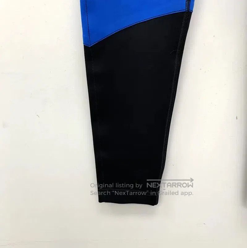 Louis Vuitton Louis Vuitton Women's Color Block Nylon Leggings . Size 22" - 4 Thumbnail