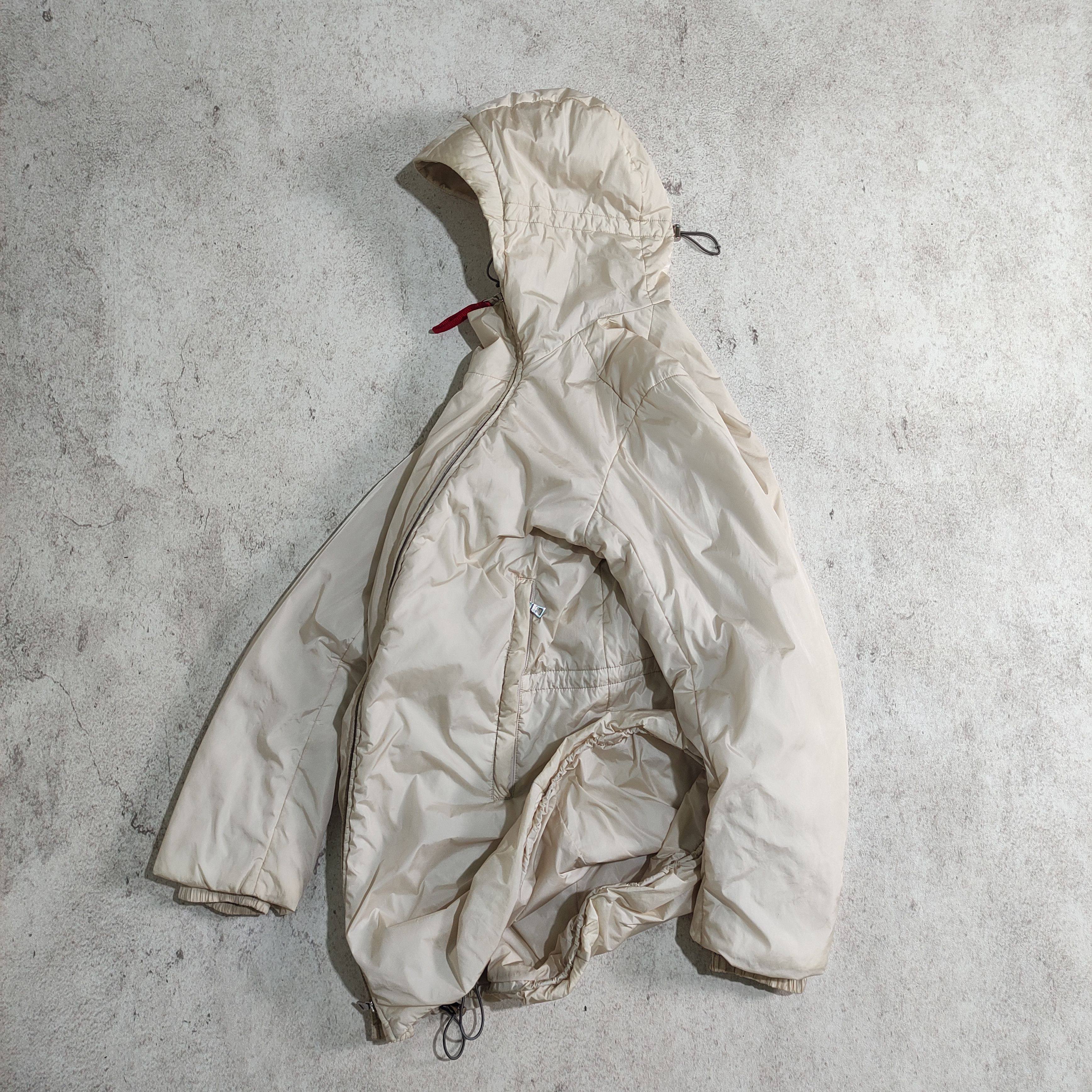 Prada SOLD OUT!! Prada sport asymmetric Jacket Gorpcore Size US M / EU 48-50 / 2 - 6 Thumbnail