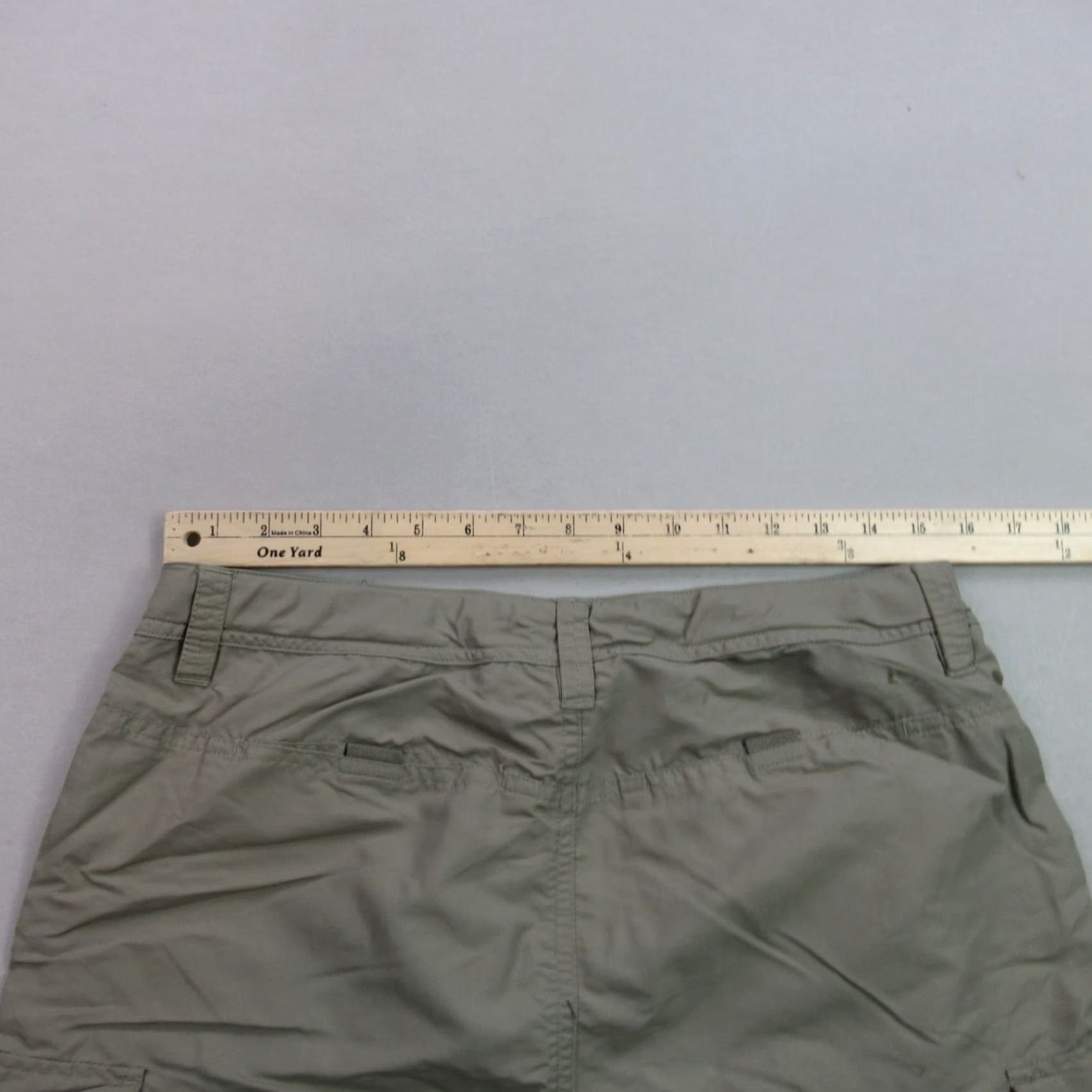 Vintage REI Shorts Womens 12 Pockets Lightweight Outdoors Hiking Cargo Brown Size 34" / US 12 / IT 48 - 6 Thumbnail