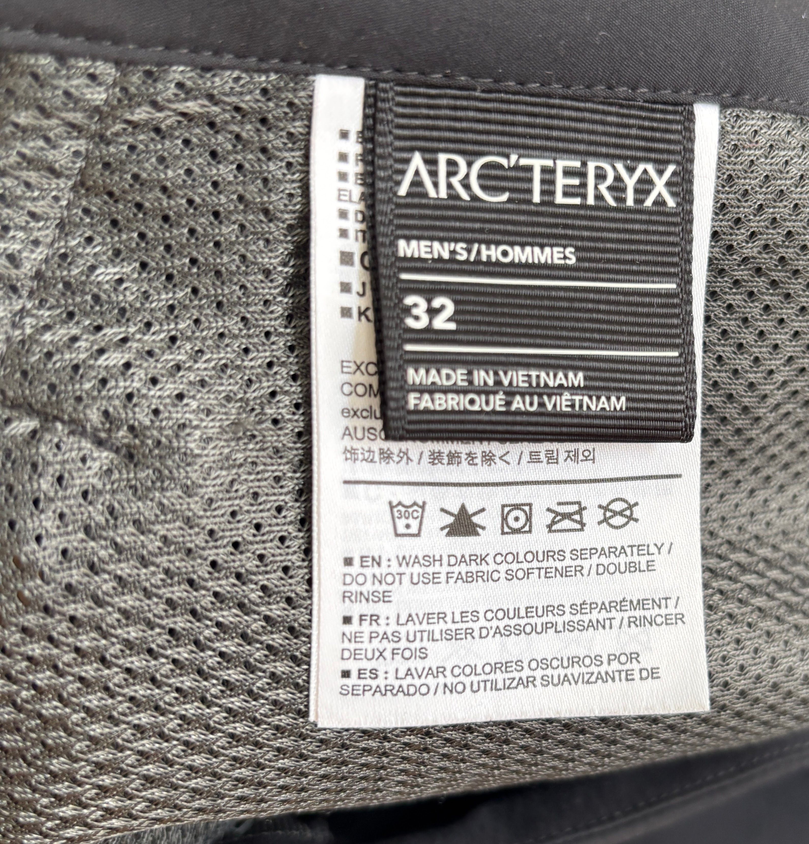 Black Nylon Acrople Joggers/ Hiking/ Running Pants- 32