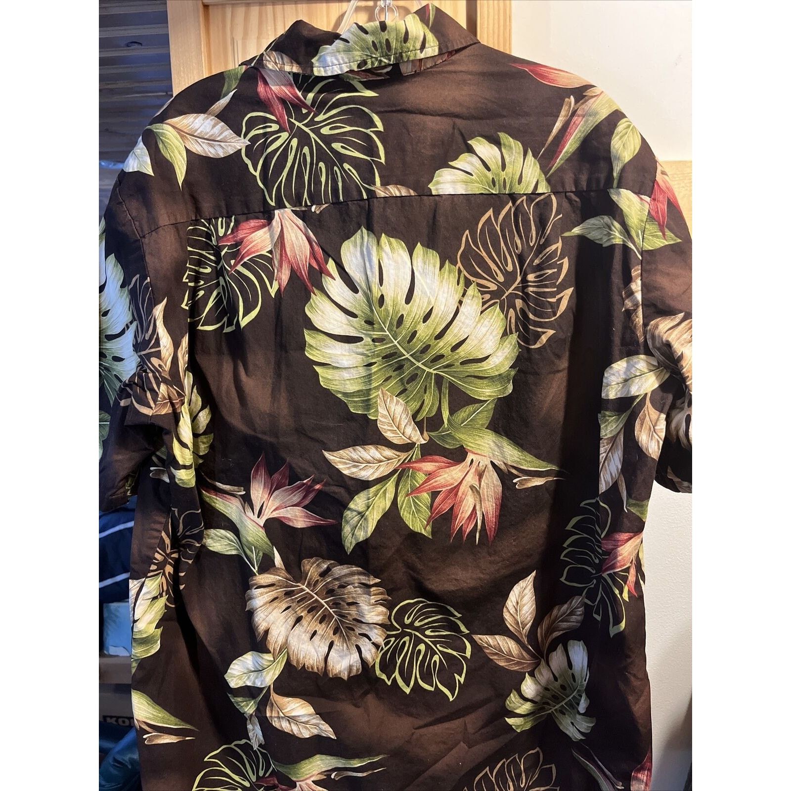 Other Malihini Men's XL Brown Floral Button Cotton Hawaiian Shirt Size US XL / EU 56 / 4 - 8 Thumbnail