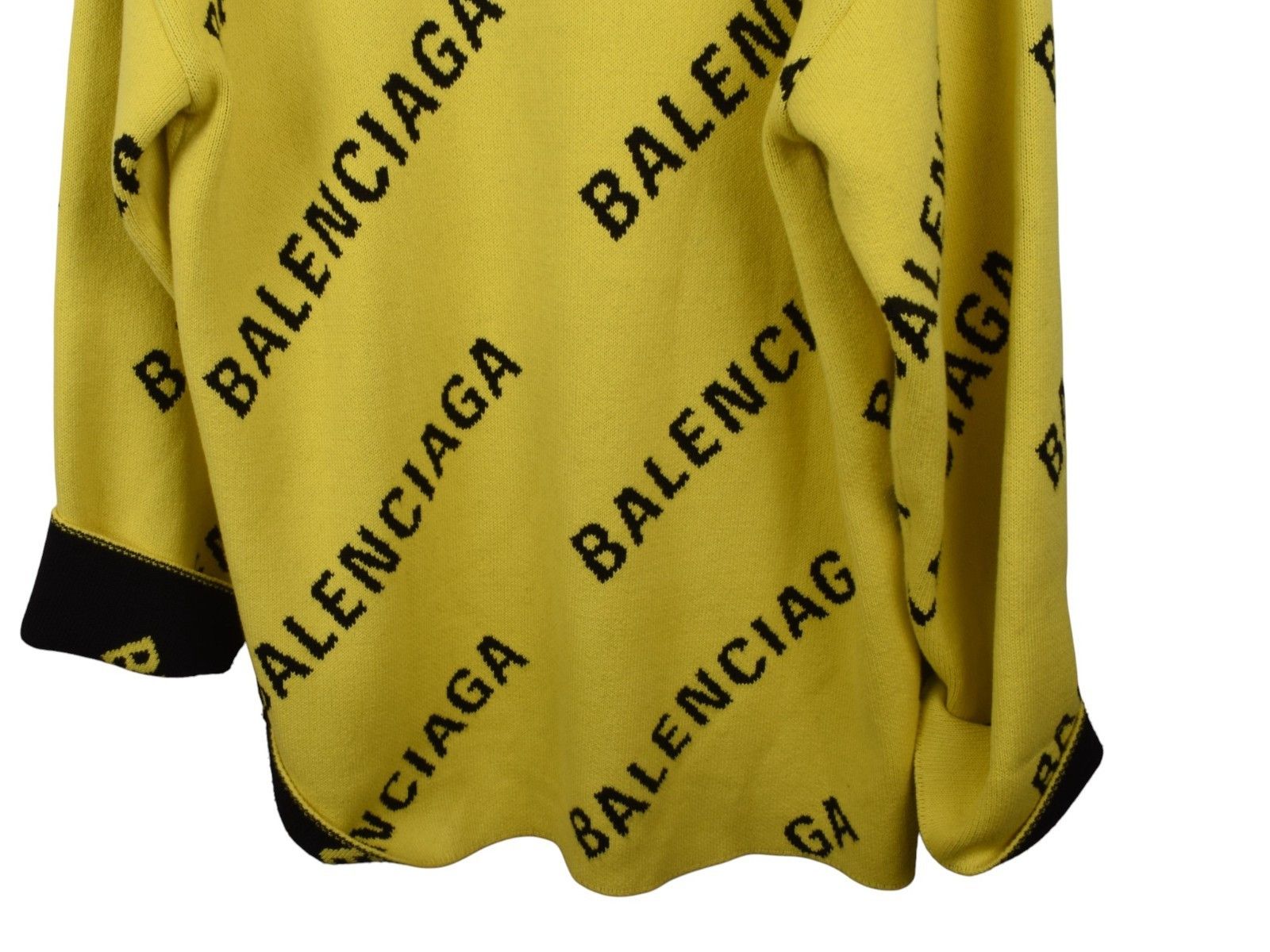 Balenciaga Balenciaga Men Sweater Heavy Knit Oversized Size XL, S1796 Size US L / EU 52-54 / 3 - 5 Thumbnail