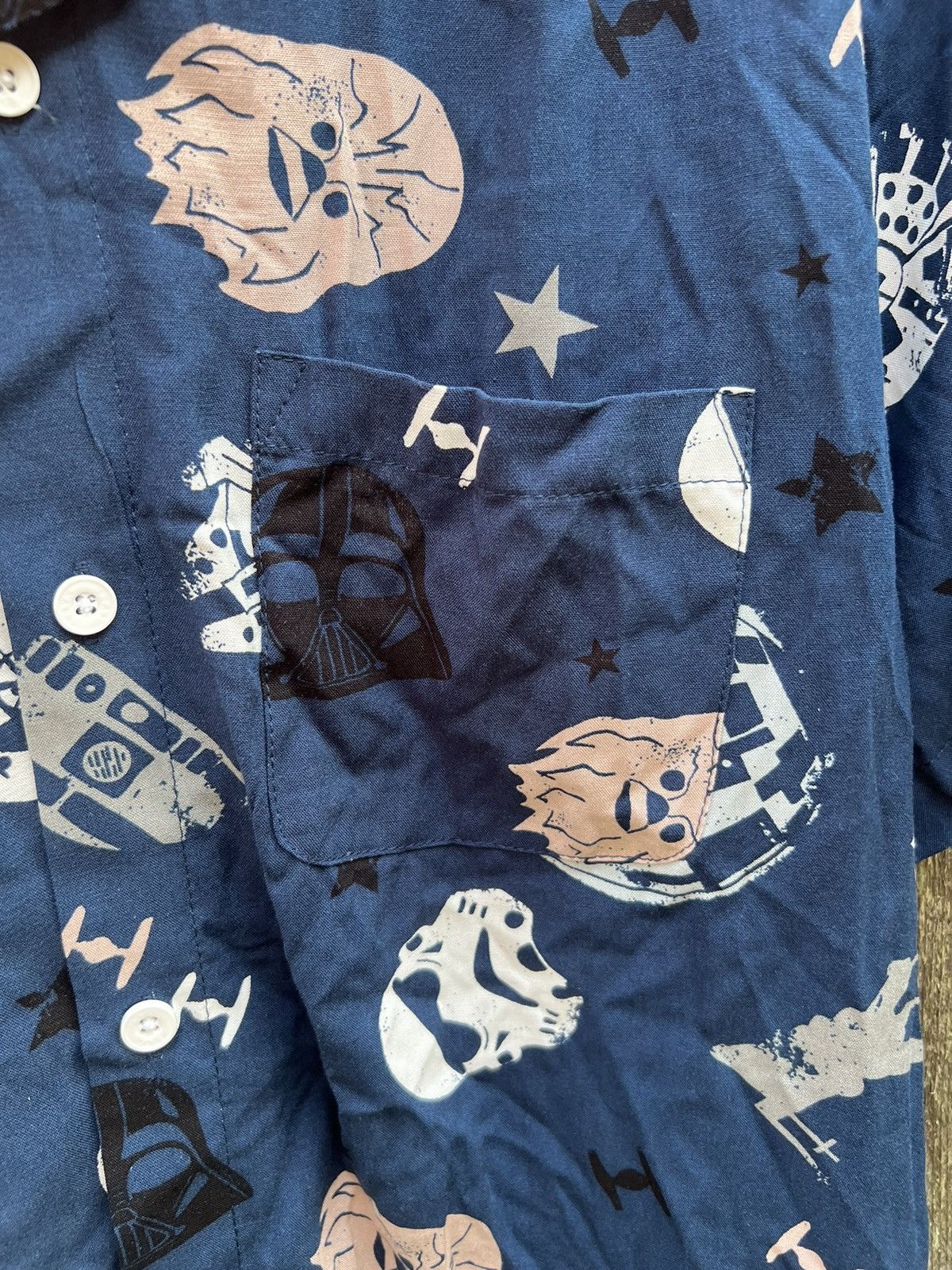Other Star Wars Men’s Button Up Rayon Shirt S Size US S / EU 44-46 / 1 - 5 Thumbnail