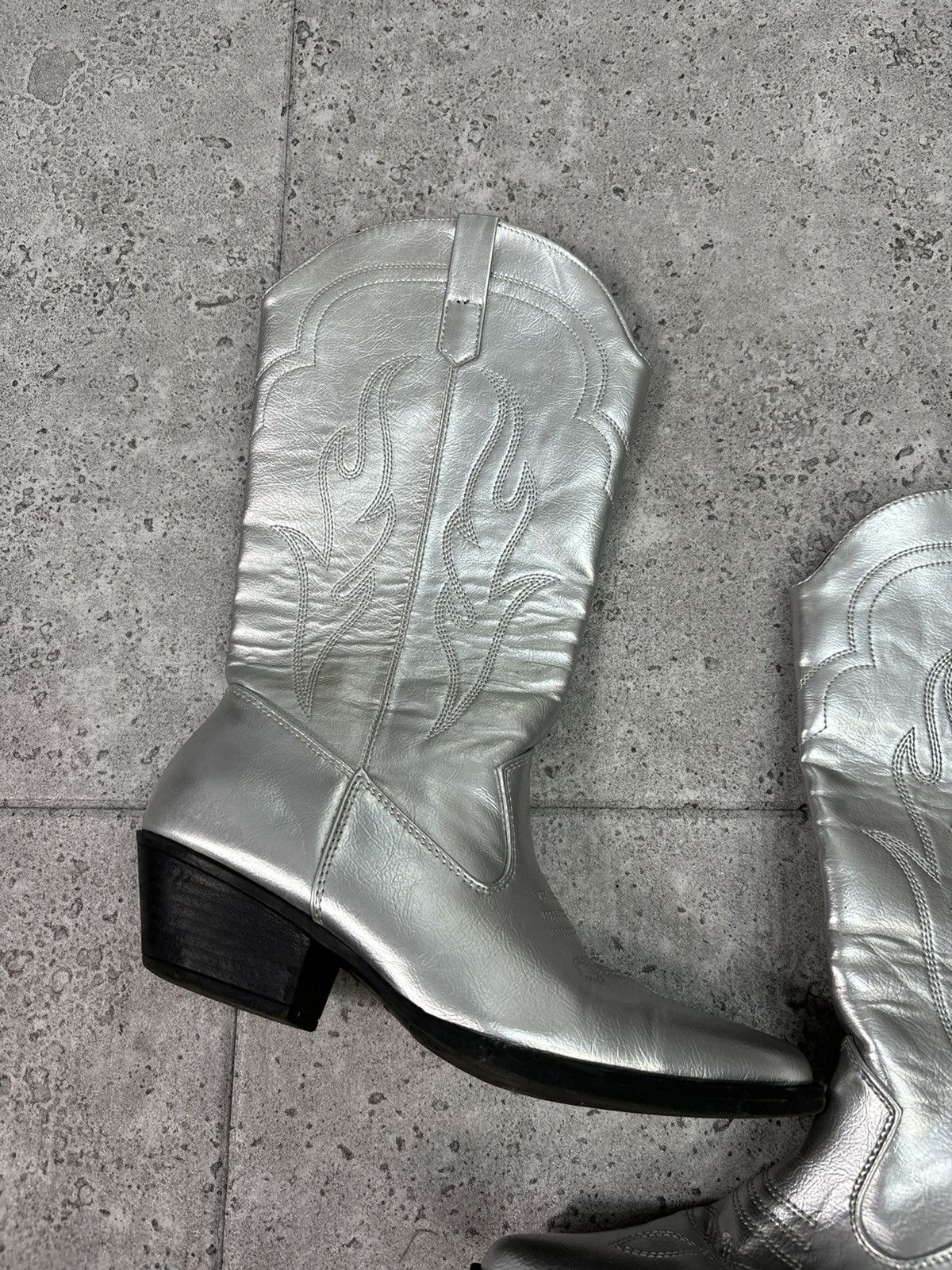Japanese Brand × Vintage 2000s Vintage Rare Cowboy Boots Grey Leather Western Y2K Size US 8 / IT 38 - 3 Thumbnail