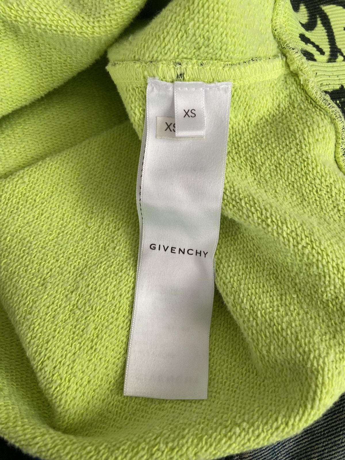 Chito × Givenchy Givenchy Chito Allover Family Oversized Hoodie Size US L / EU 52-54 / 3 - 11 Thumbnail