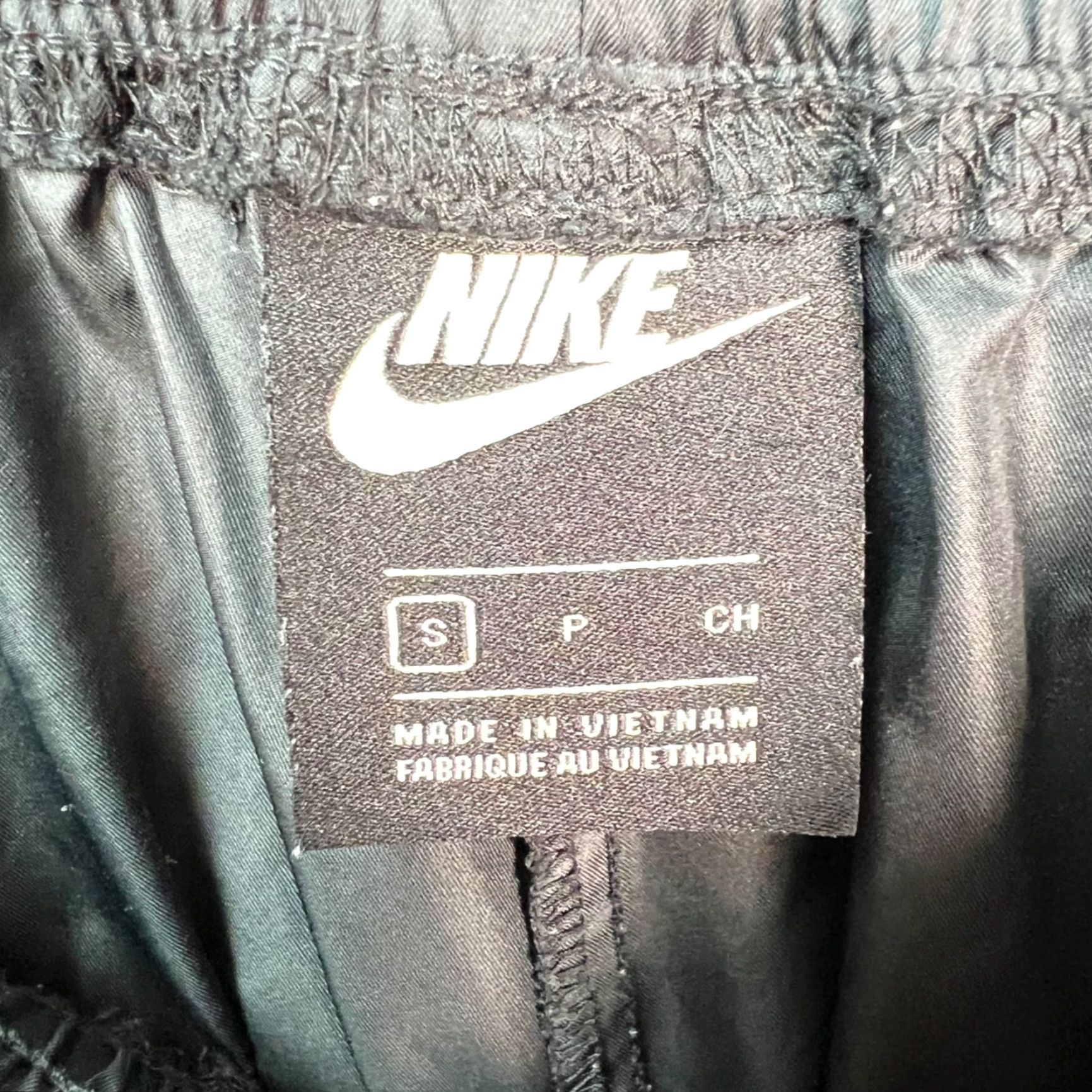 Nike Nike Womens Size Small Black Trail Athletic Shorts w/ Adjustable Belt Size 28" / US 6 / IT 42 - 3 Thumbnail