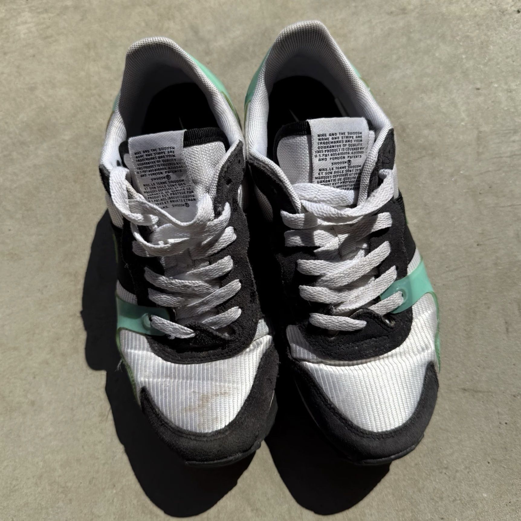 Nike NIKE V-Love OX Sneaker Woman Hyper Jade White AR4269-100 Size 7 Womens Sneakers Size US 5 / IT 35 - 4 Thumbnail