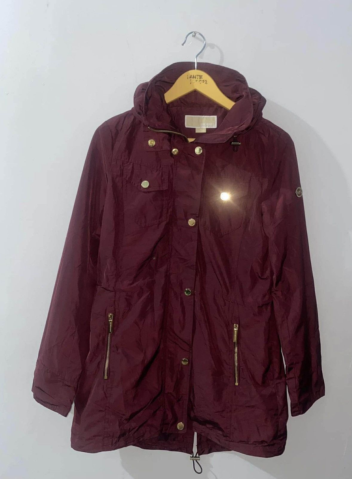 NWT, Lavishly online Paris Women’s Chic Designer Puffer Coat