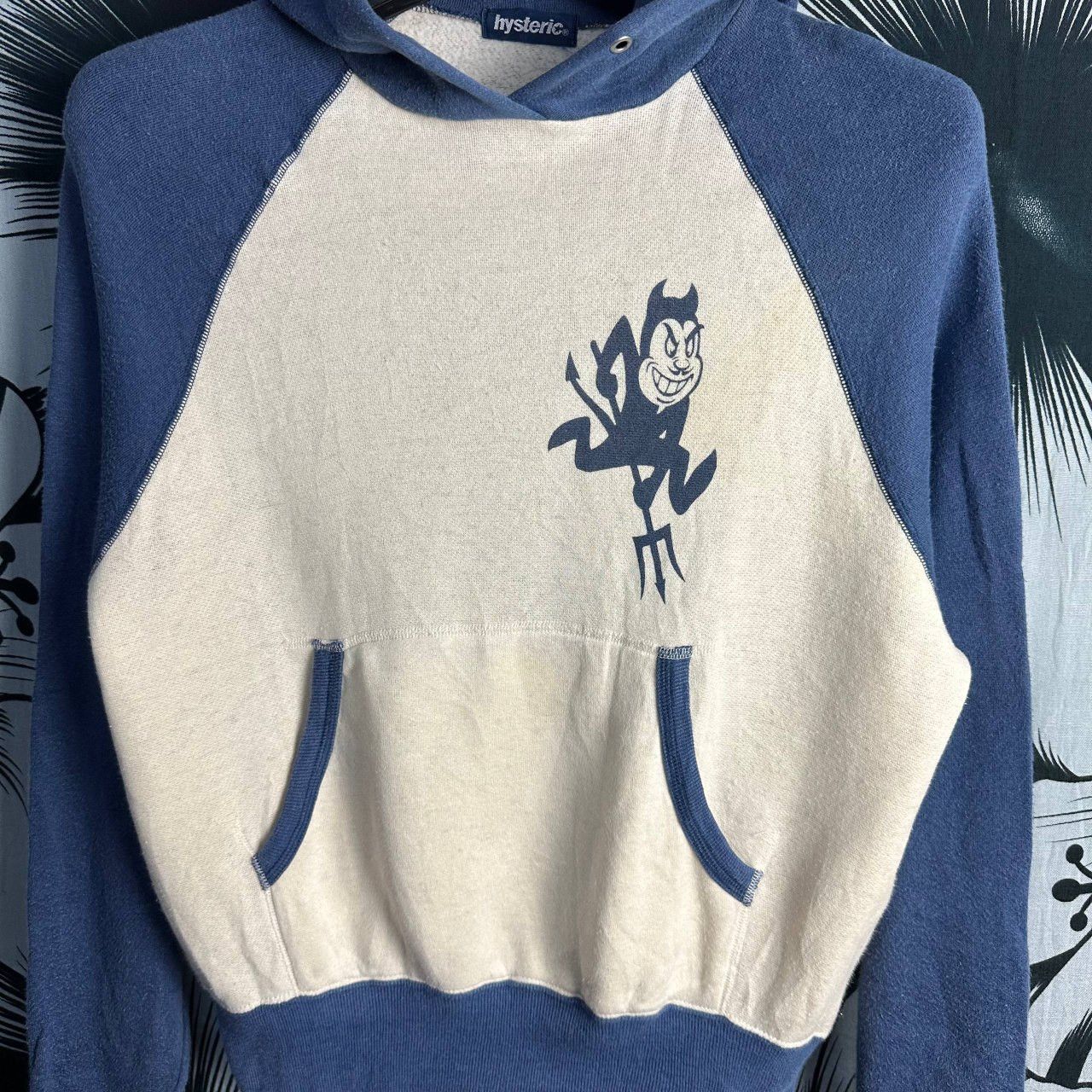 Hysteric Glamour Vintage Hysteric Glamour Devil Spellout Pullover Hoodie Size US M / EU 48-50 / 2 - 10 Thumbnail