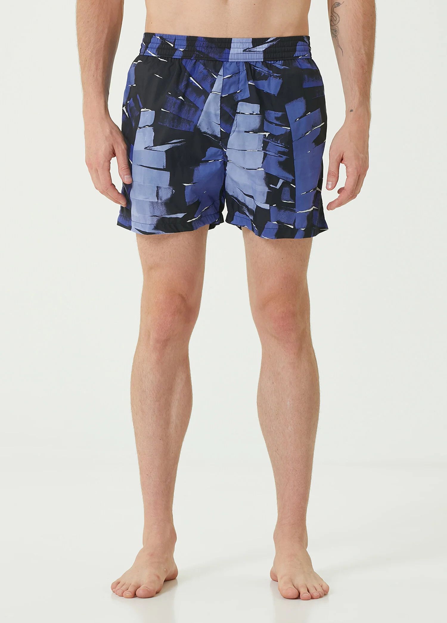 SALVATORE FERRAGAMO blue black graphic print swim shorts XL