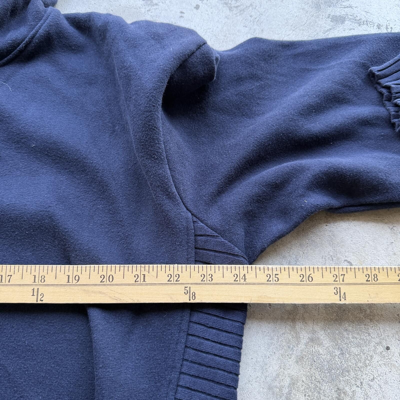 Other Vintage Y2K Dragon Embroidered Hoodie Distressed Grunge L Size US L / EU 52-54 / 3 - 7 Thumbnail