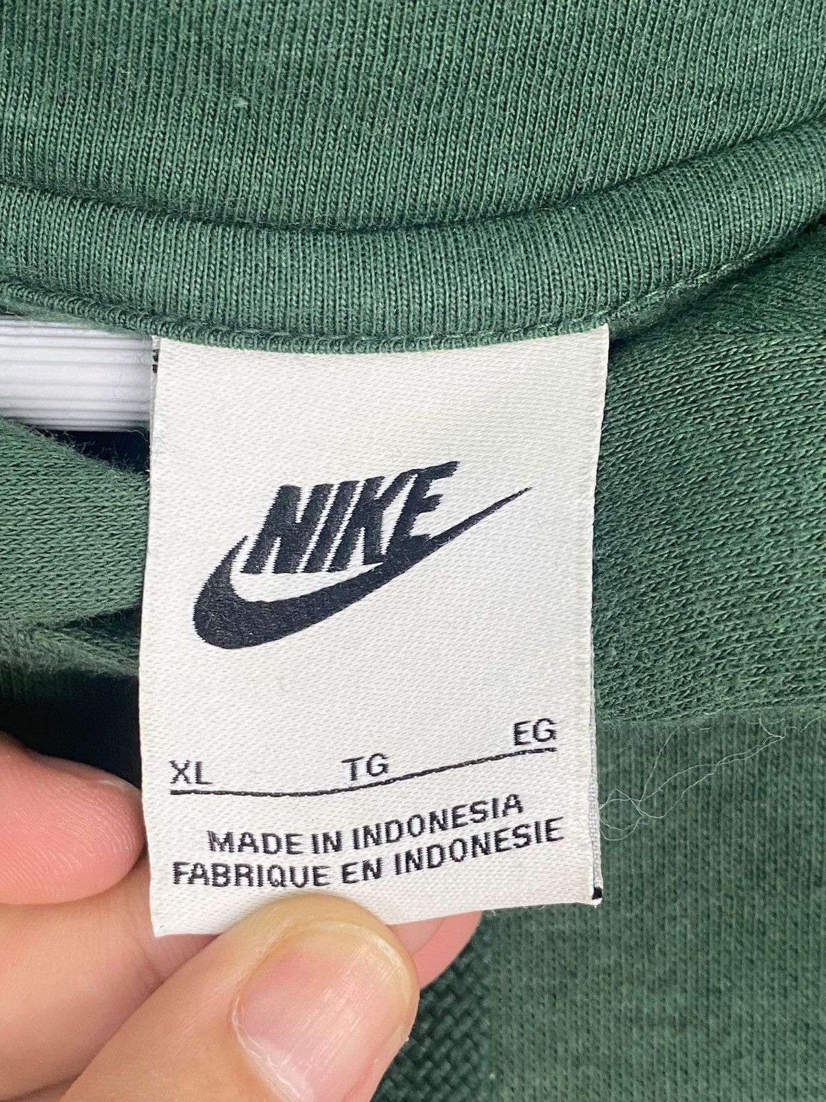 Other Vintage Nike Hoodie Sweater Small Logo Green Size XL Size US XL / EU 56 / 4 - 5 Thumbnail