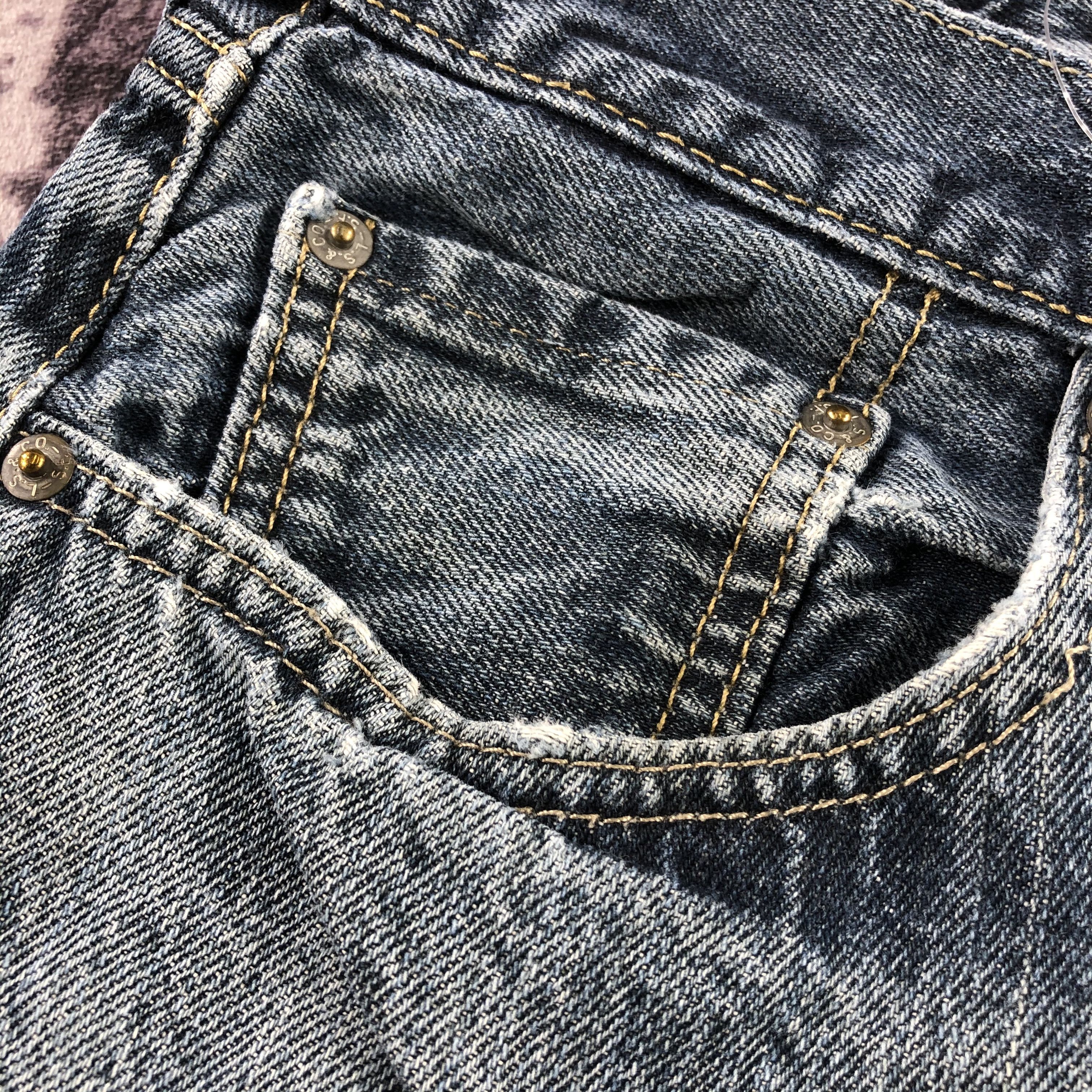 Levi's × Vintage Vintage Blue Wash Levis 505 Jeans-JM3126 Size US 31 - 9 Thumbnail