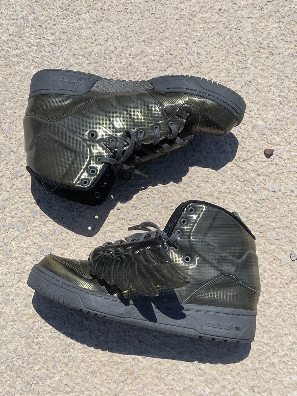 Adidas × Jeremy Scott Adidas X Jeremy Scott wings sneakers sz 12.5 Size US 12.5 / EU 45-46 - 15 Thumbnail