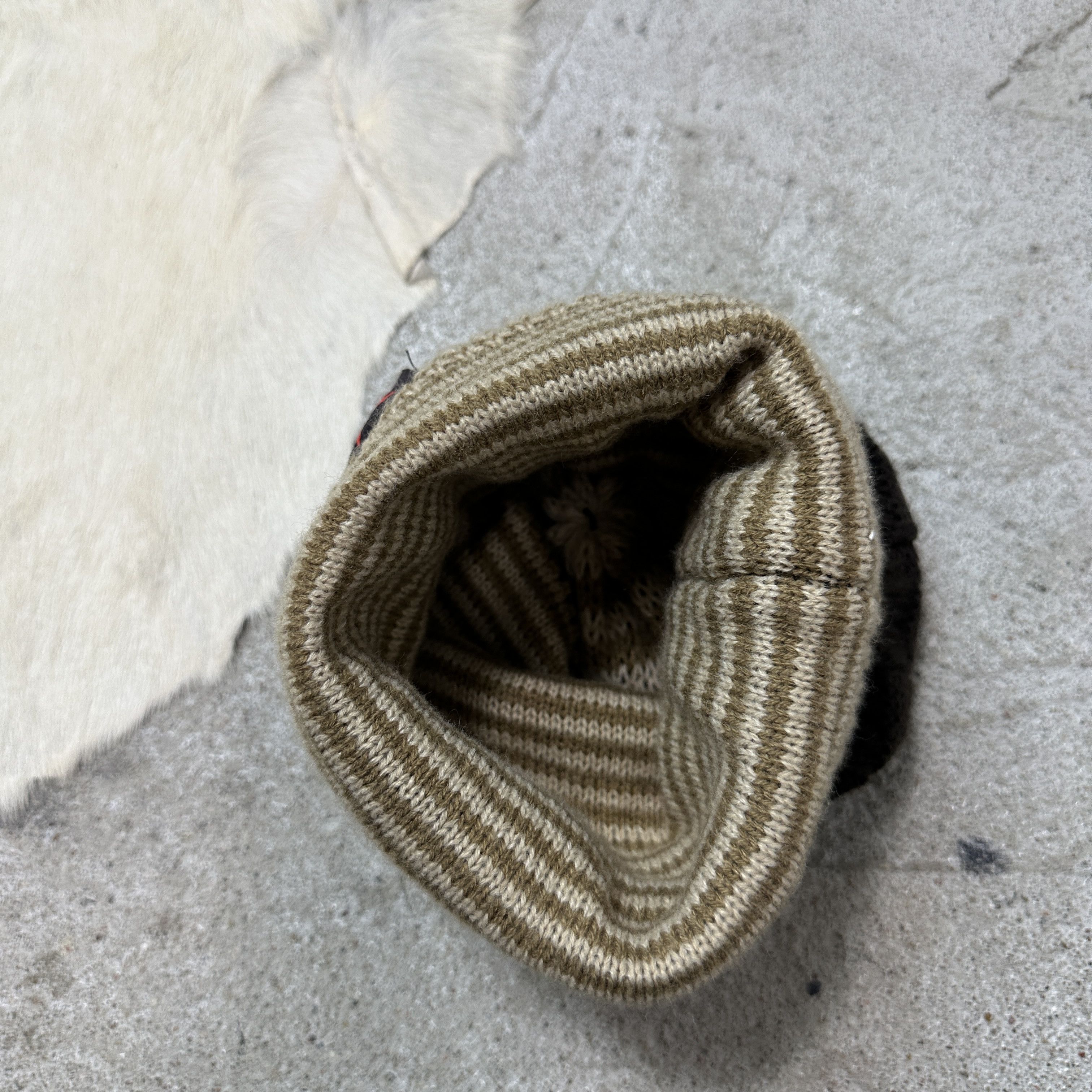 Vintage Vintage Striped Streetwear Outdoor Beanie Cap Y2K Size ONE SIZE - 3 Thumbnail