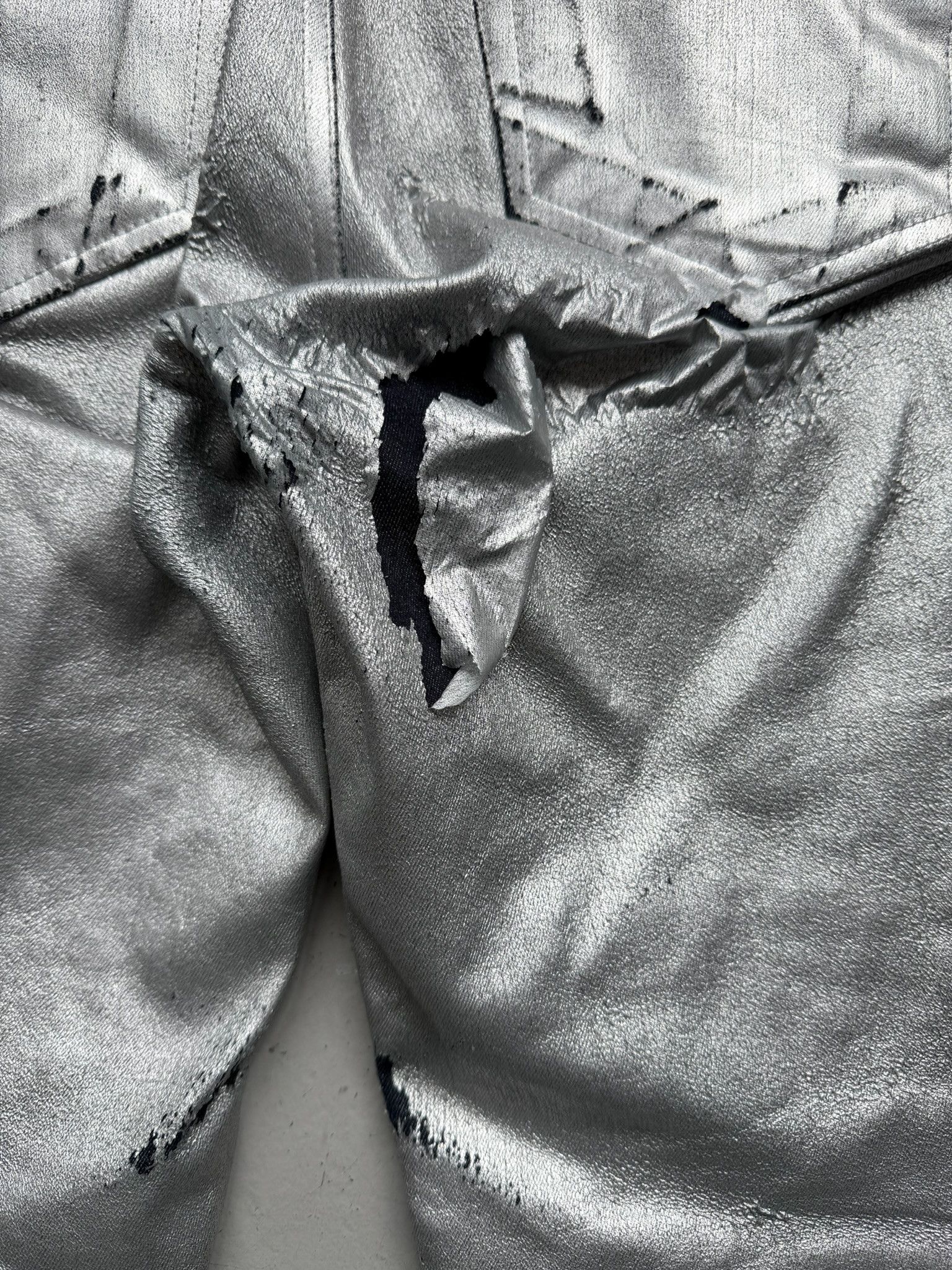 Rick Owens Drkshdw Rick Owens DRKSHDW FW19 Aluminum Waxed Nagakin Jeans Size US 32 / EU 48 - 6 Thumbnail