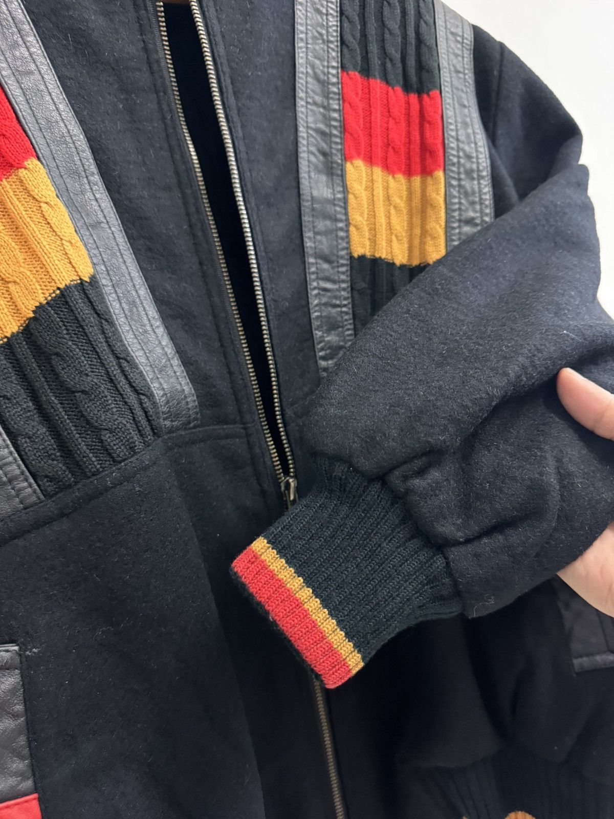 Japanese Brand 80s Guilin Japan AvantGarde WoolLeather Knit Designer Bomber Size US L / EU 52-54 / 3 - 10 Thumbnail