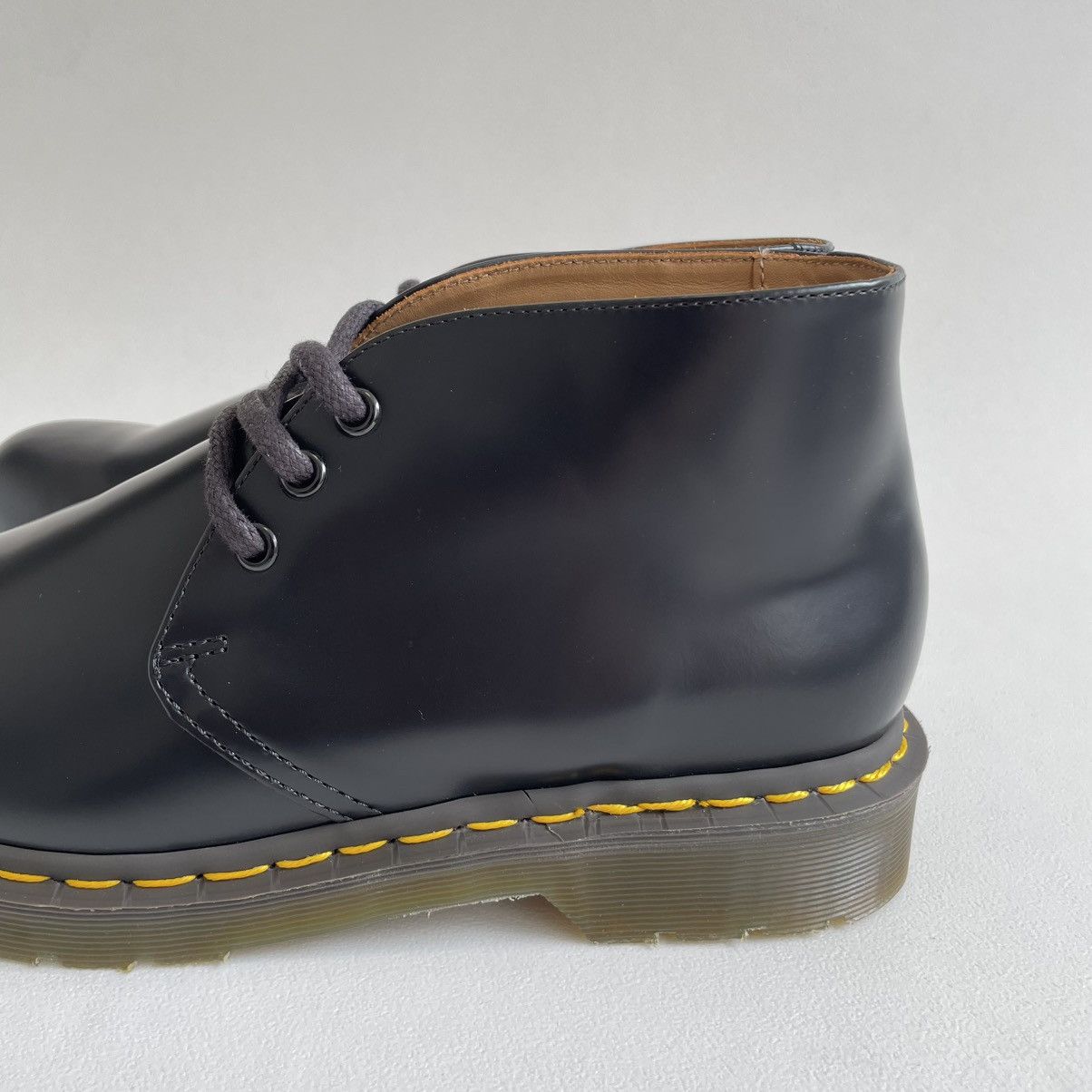 Comme des Garcons × Dr. Martens ‘Roca’ Black Leather Chukka Boots Size US 10 / EU 43 - 3 Thumbnail