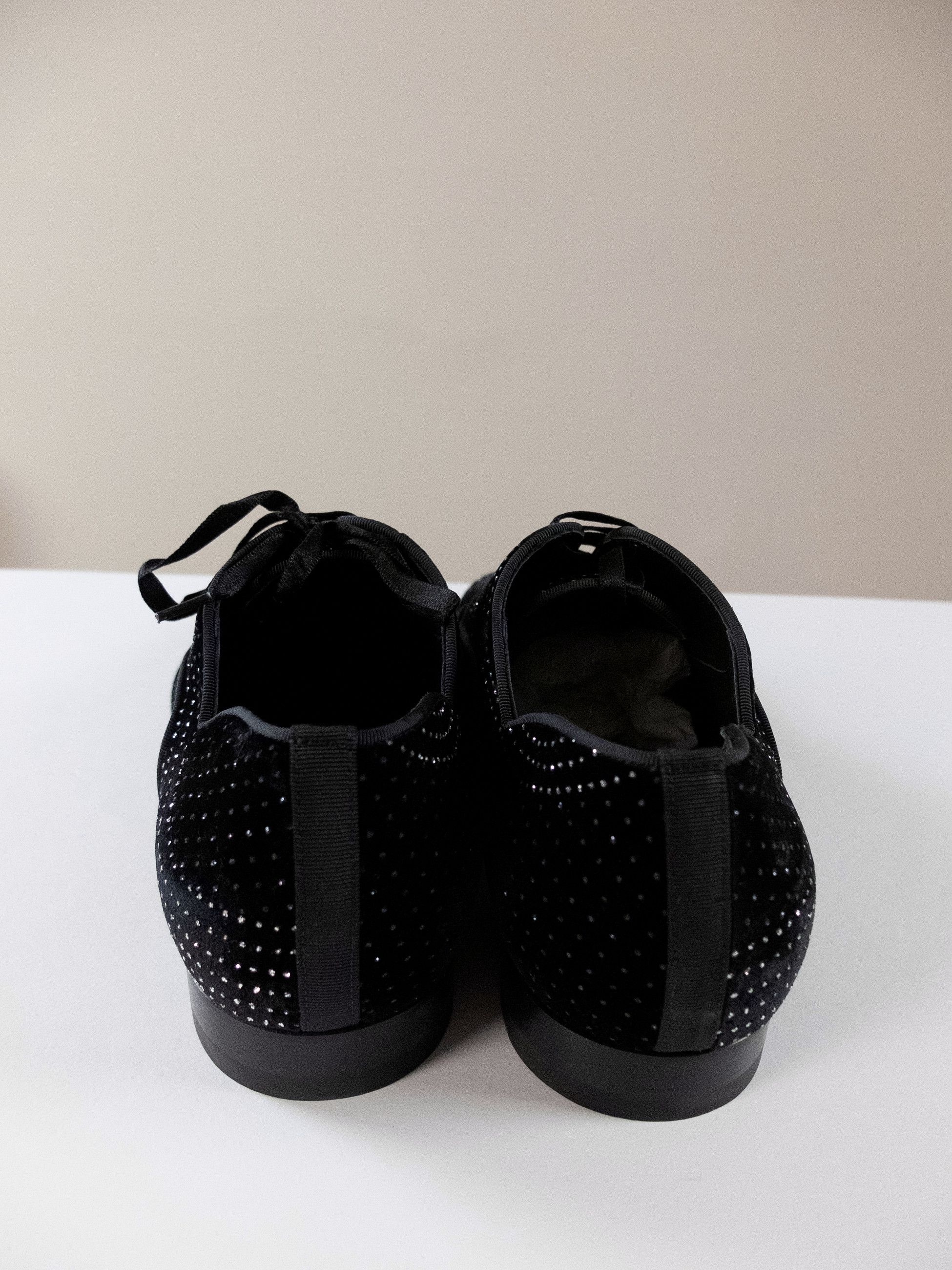 Christian Louboutin CHRISTIAN LOUBOUTIN Greggy Chick black studded velvet shoes Size US 11 / EU 44 - 7 Thumbnail