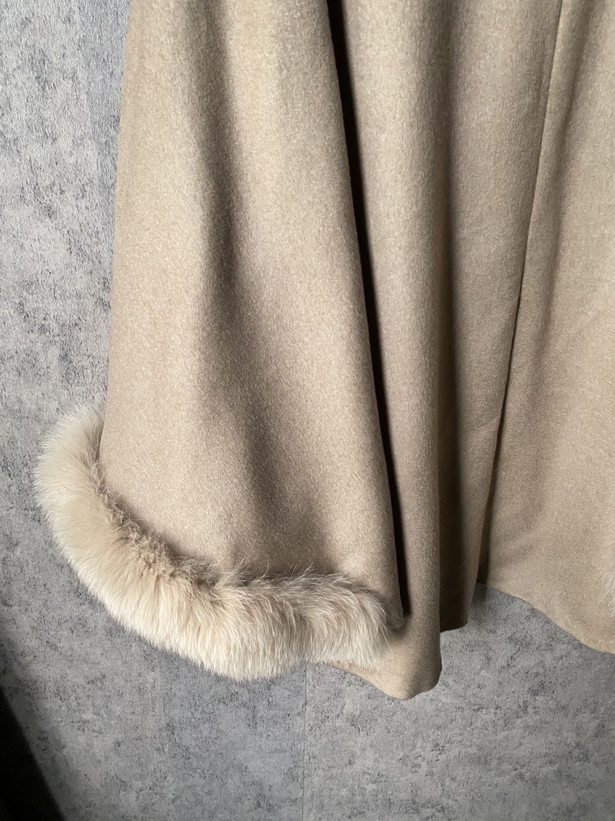 Balmain Vintage Balmain Paris Cashmere Capes Fur Collars And Cuffs Size US XXL / EU 58 / 5 - 10 Thumbnail