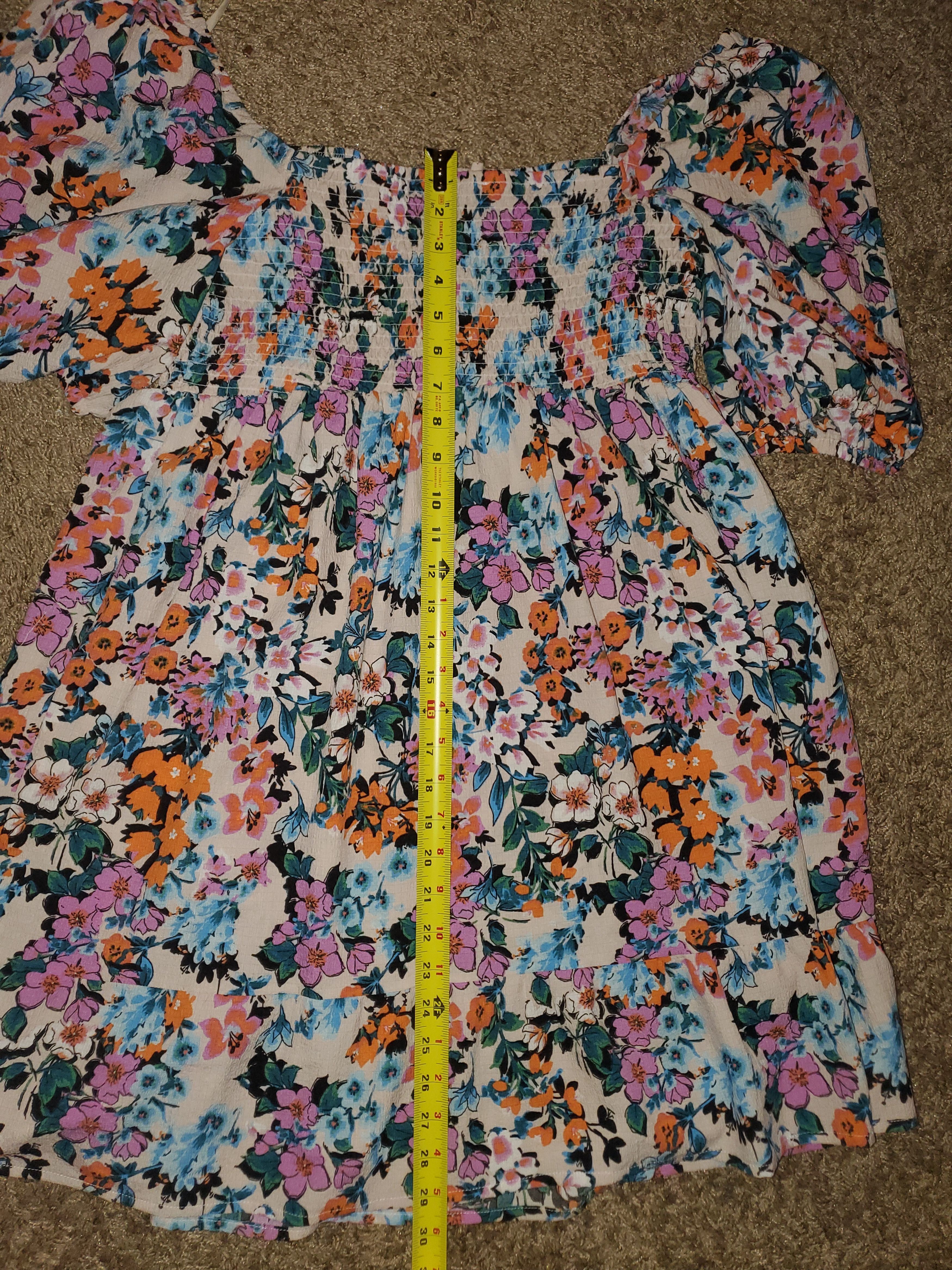BCBGeneration *NWOT* Multi-Colored Garden Print + Puff Sleeves (size L) Size L / US 10 / IT 46 - 4 Thumbnail