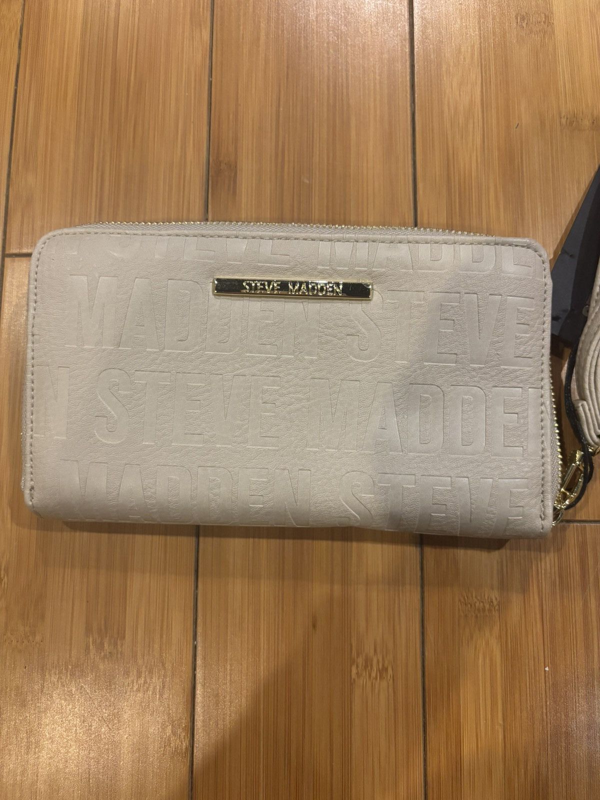 Steve Madden Zip around wallet.wm-159 Size ONE SIZE - 2 Thumbnail
