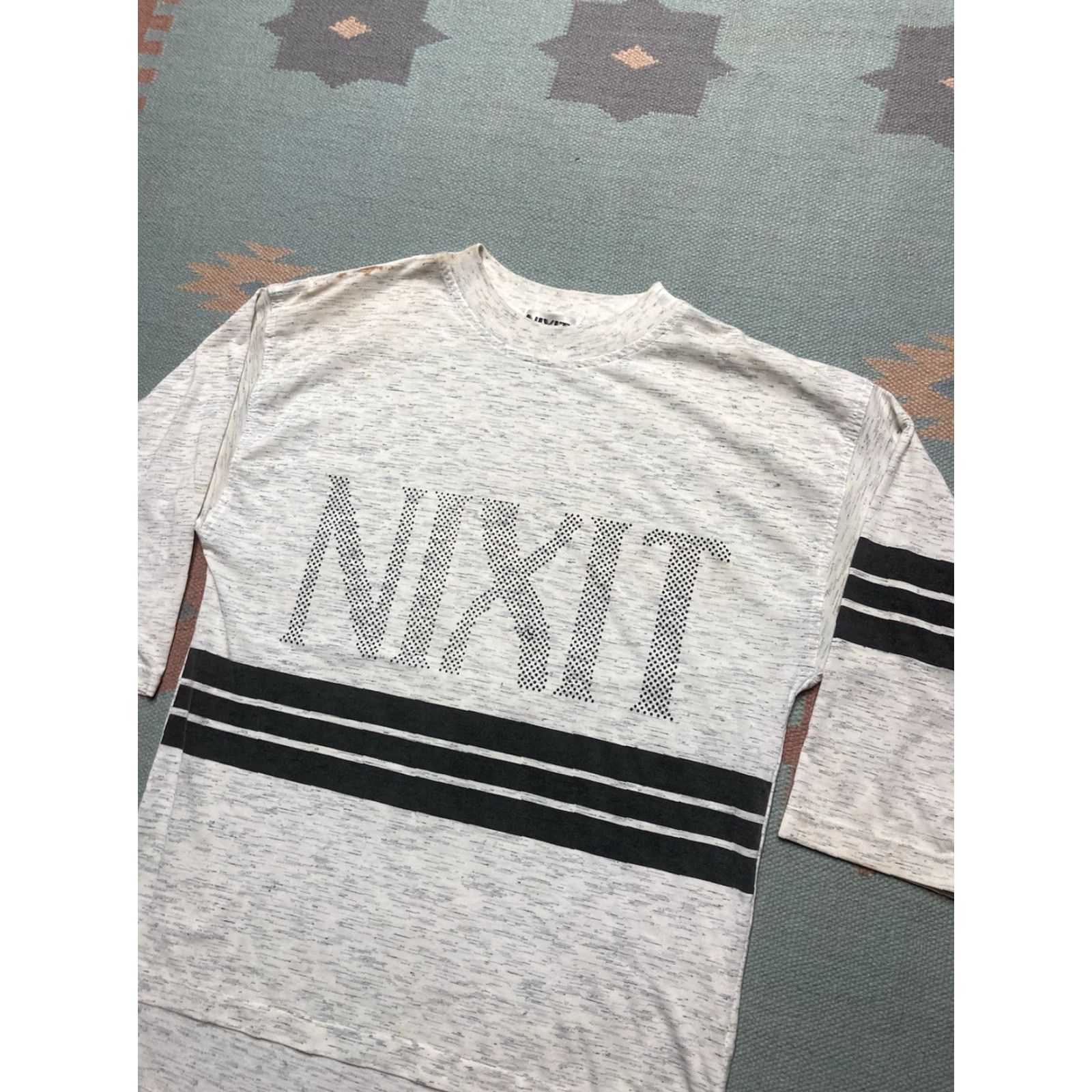 Vintage VINTAGE Nixit T-Shirt 3/4 Sleeve Surf Skate Tri Blend Single Stitch Medium Gray Mens M Size US M / EU 48-50 / 2 - 2 Thumbnail