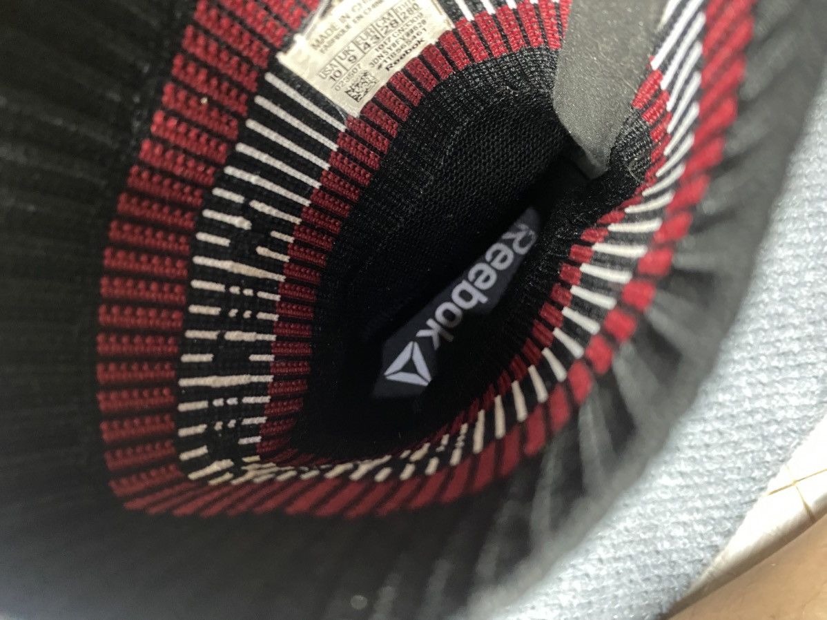 Reebok × Vetements Vetements x Reebok SS18 Sock Runner hi-top sneaker Size US 10 / EU 43 - 8 Thumbnail