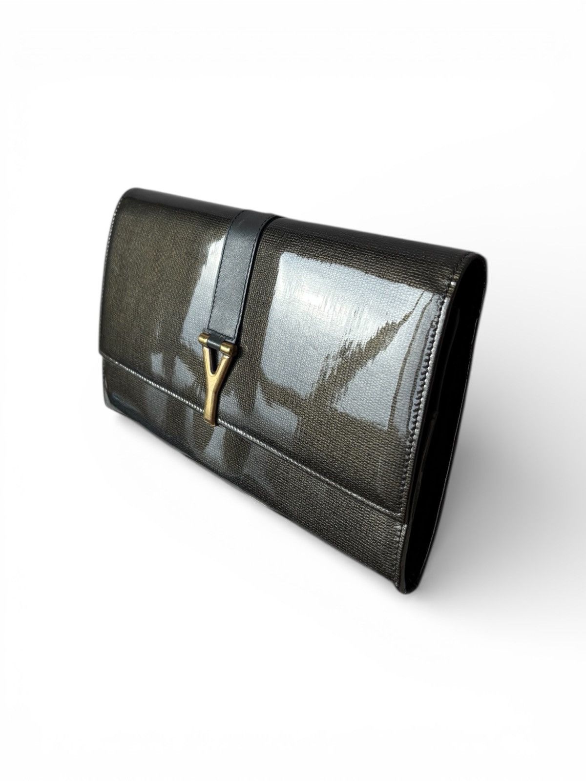 Yves Saint Laurent Yves Saint Laurent Ligne Y patent leather clutch Size ONE SIZE - 3 Thumbnail