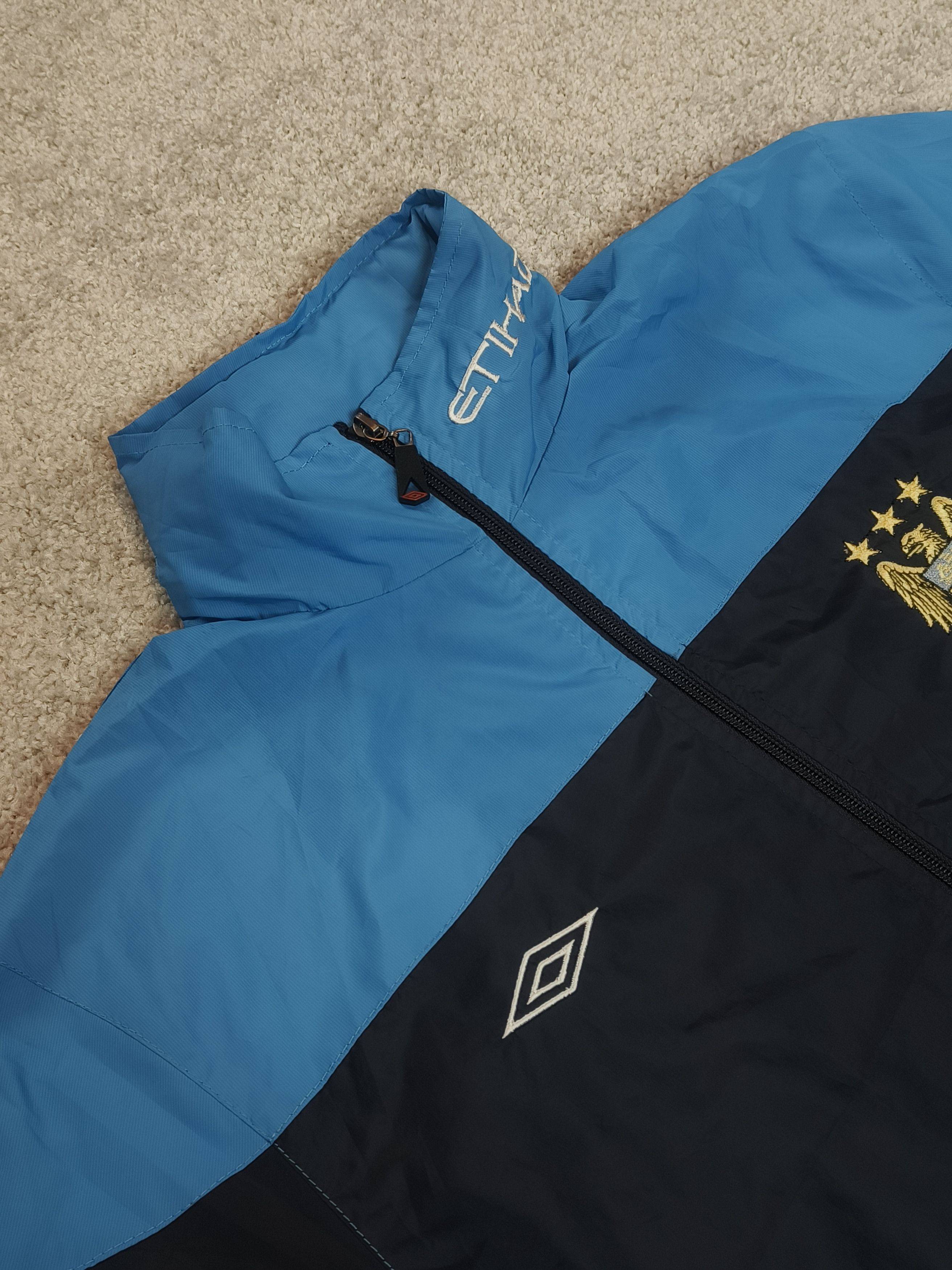 Umbro × Vintage Manchester City 2011 - 2012 Training Leisure Football Jacket Size US S / EU 44-46 / 1 - 3 Thumbnail